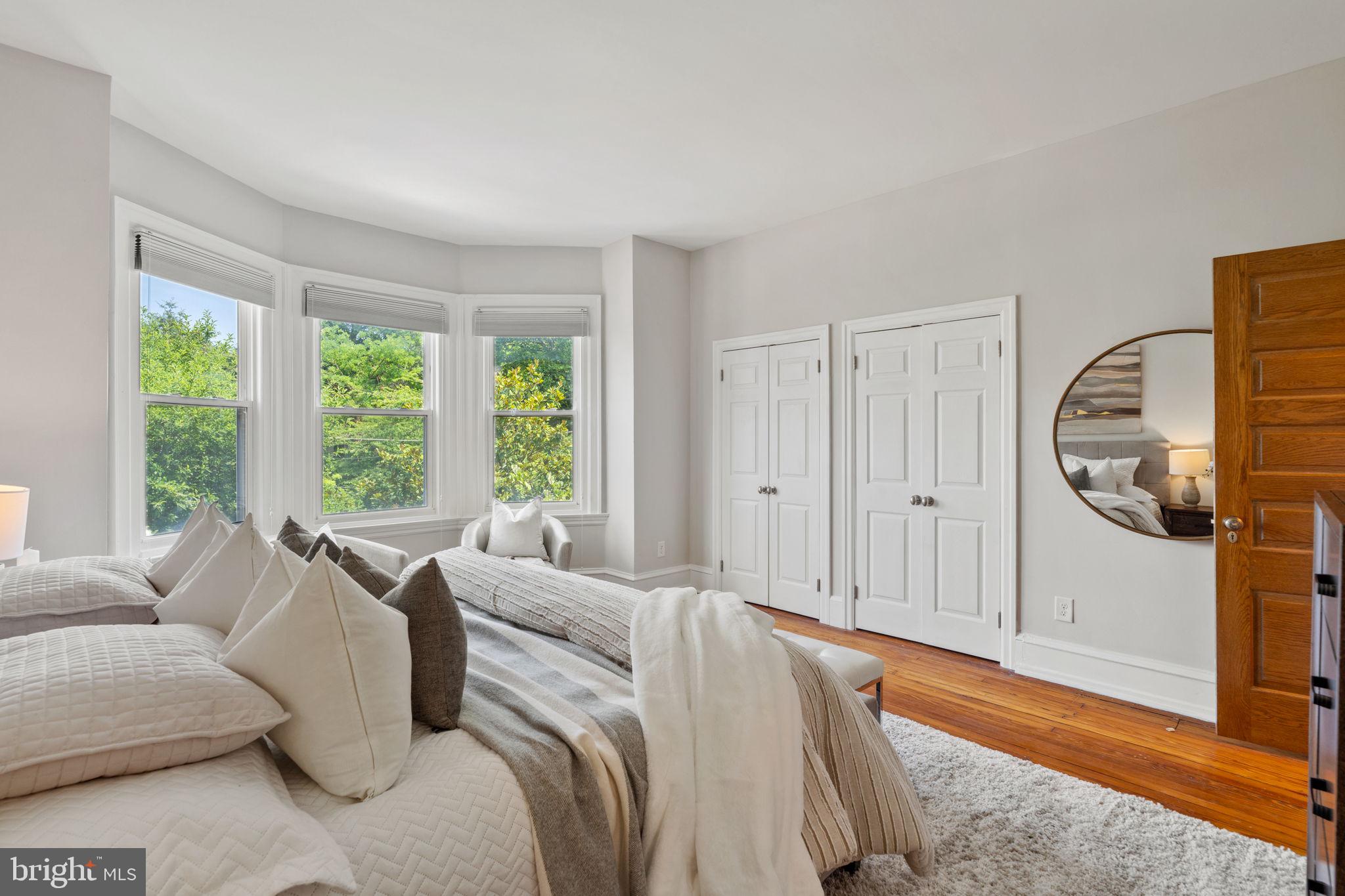 SPRUCE HILL - Residential