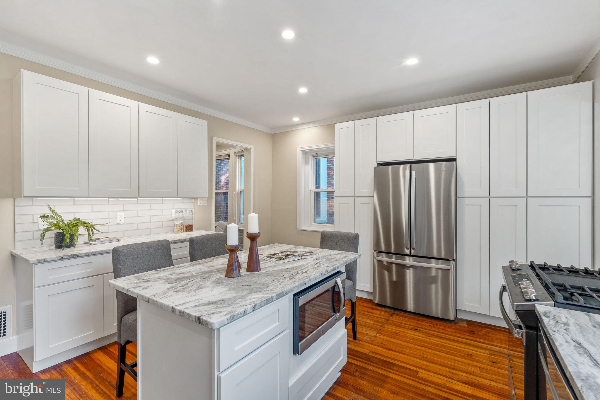 SPRUCE HILL - Residential