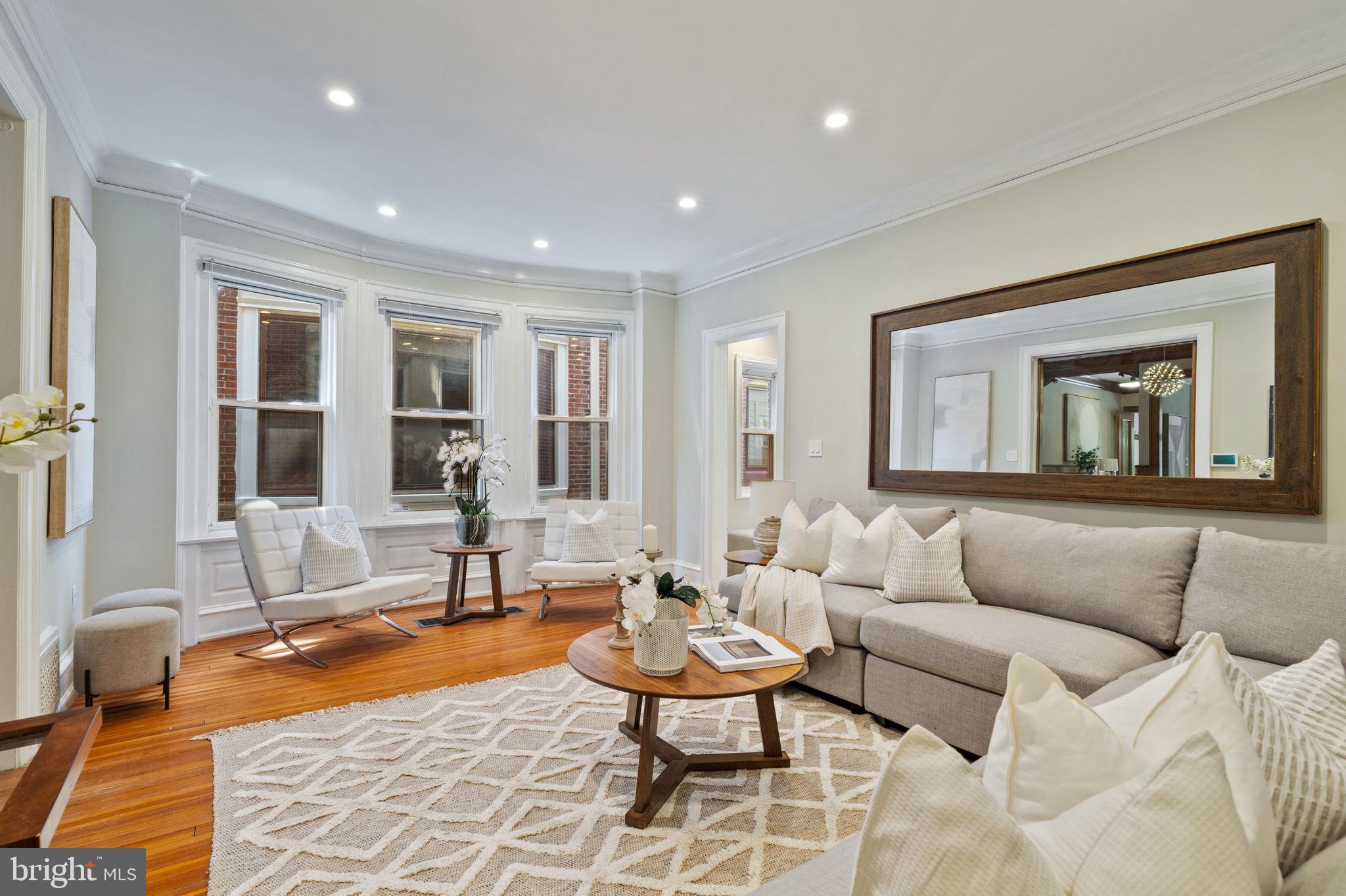 SPRUCE HILL - Residential