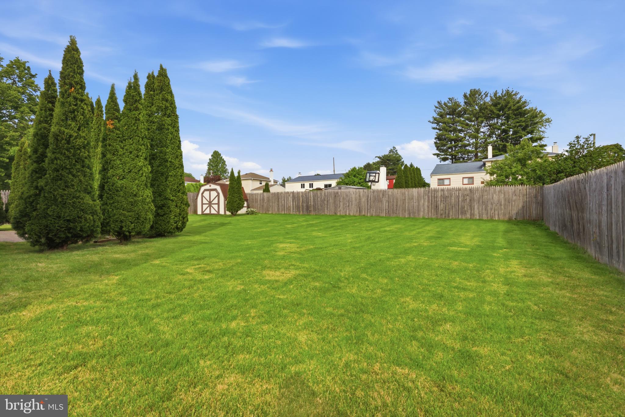 WILLOW FARMS - Residential
