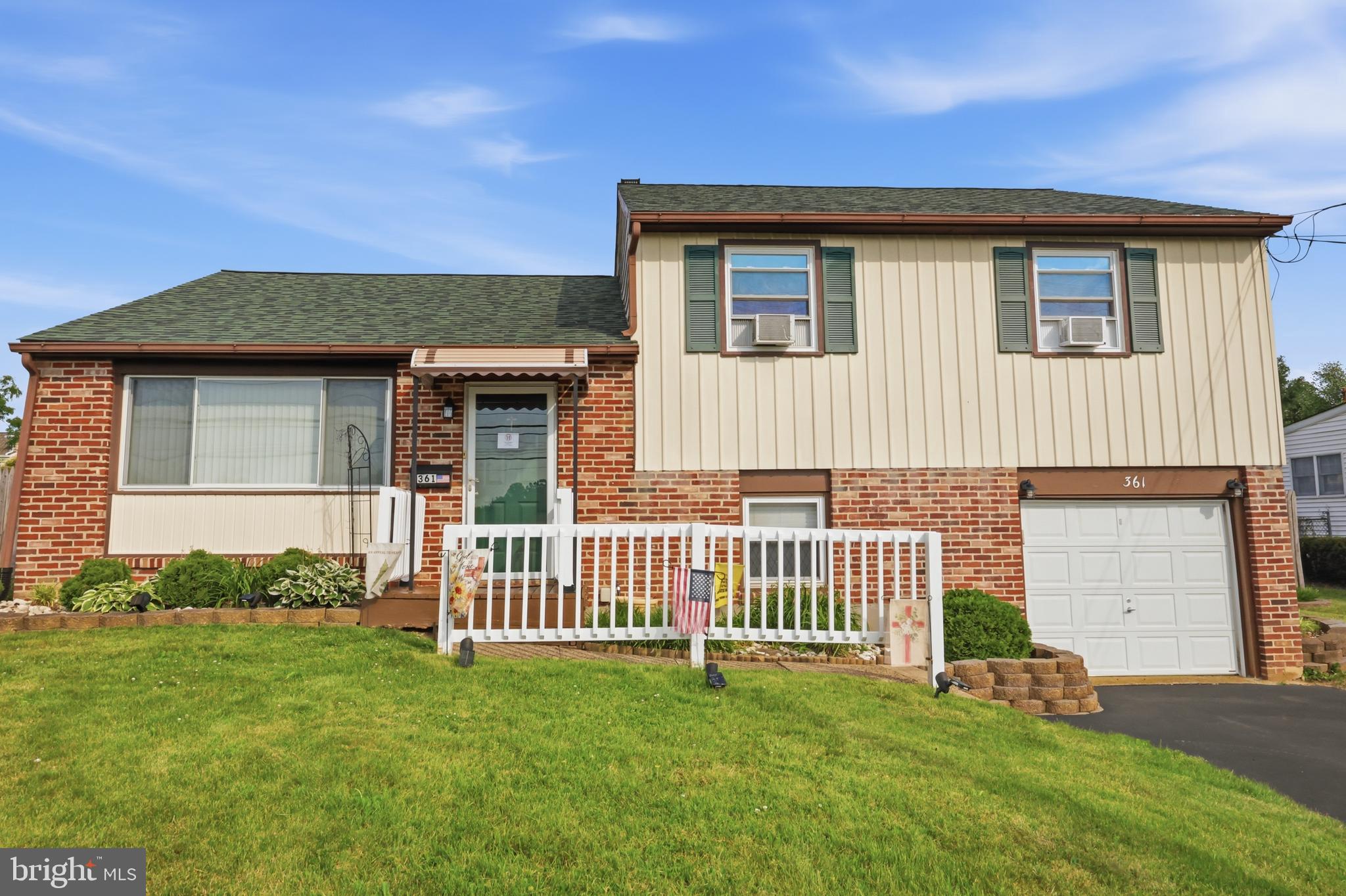 WILLOW FARMS - Residential