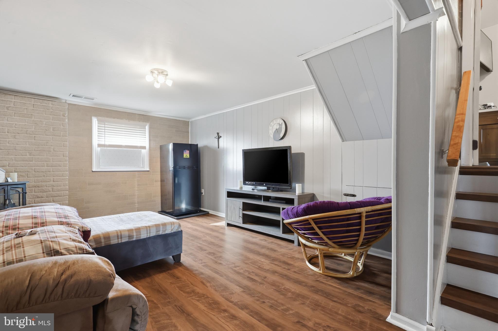 WILLOW FARMS - Residential