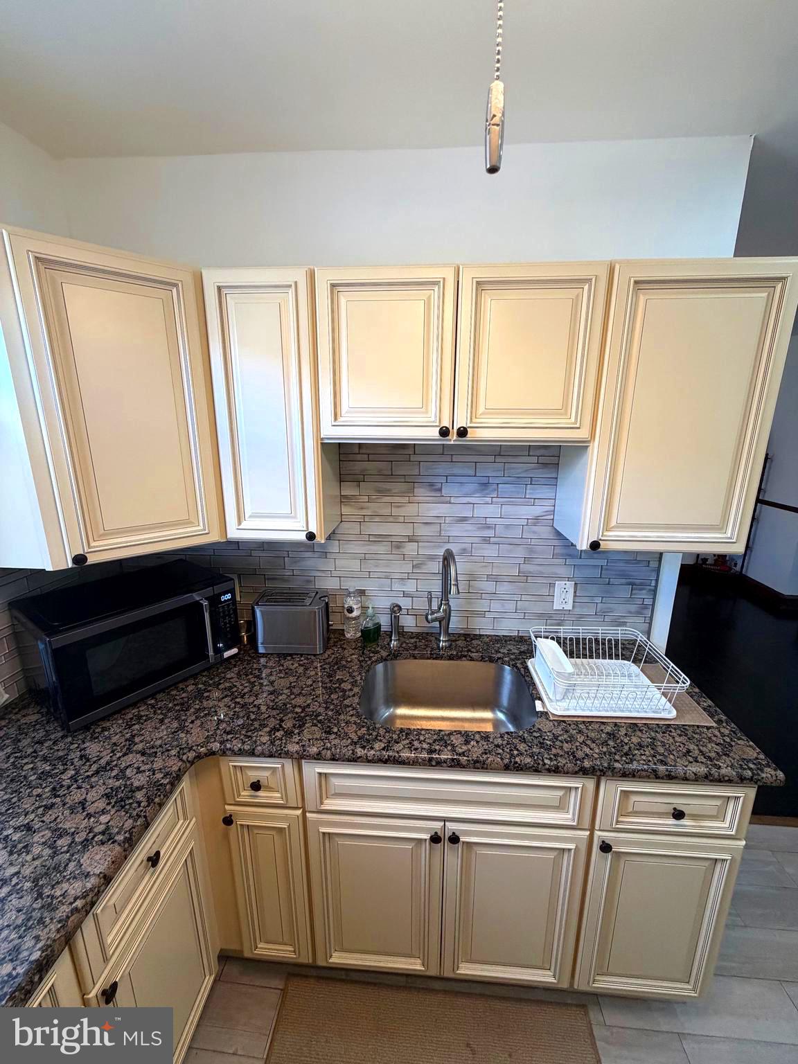 CASTOR GARDENS - Residential