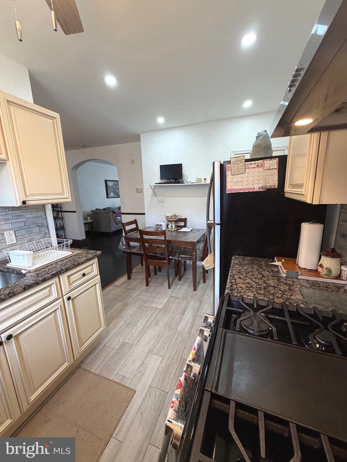CASTOR GARDENS - Residential