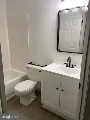 ELKRIDGE TOWN CENTER - Residential Lease