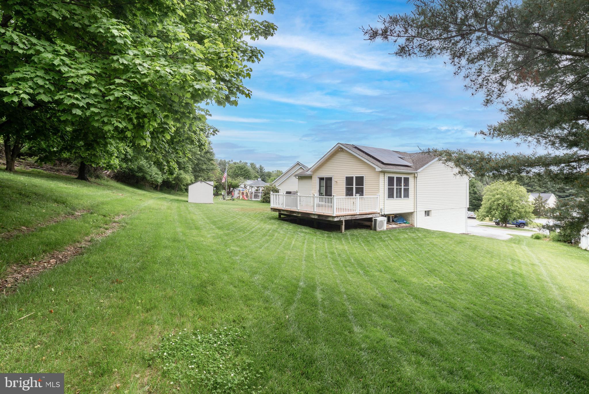 FAIRWAYS AT WAKEFIELD - Residential
