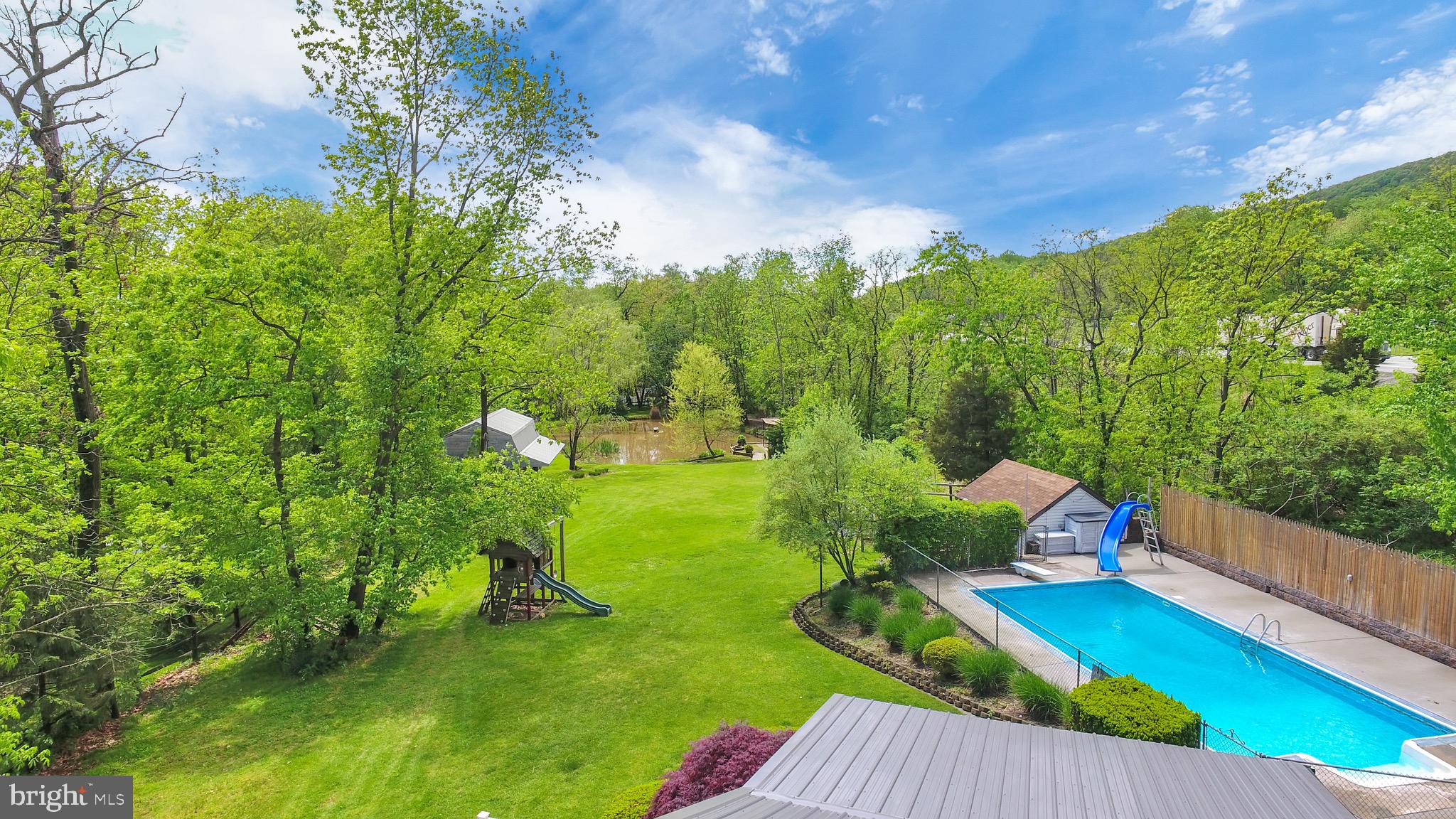 EAST PENNSBORO - Residential