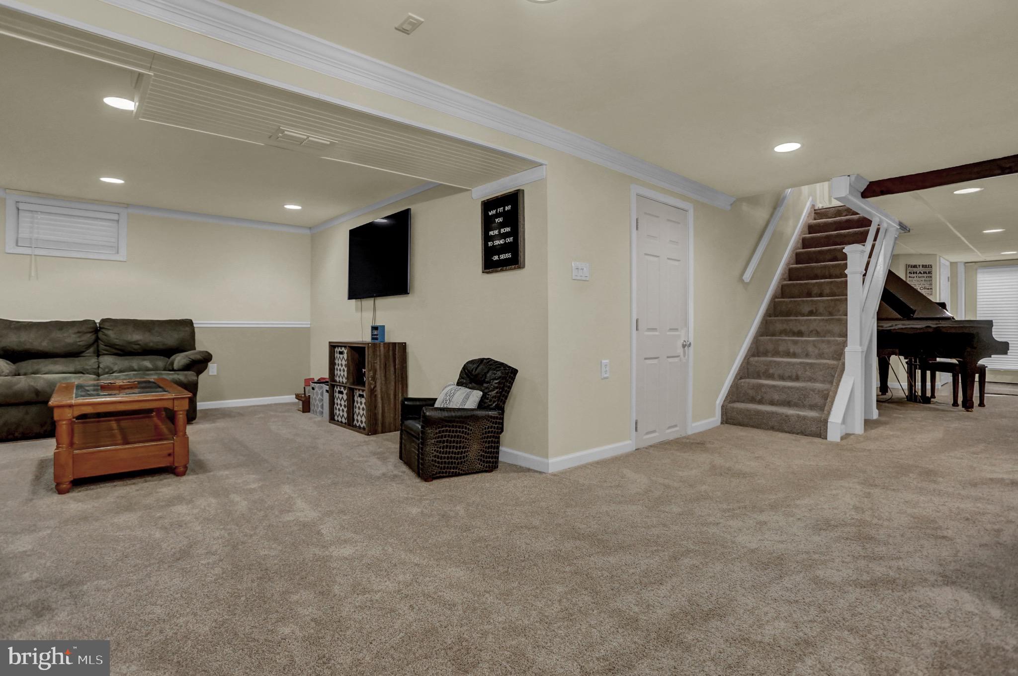 EAST PENNSBORO - Residential