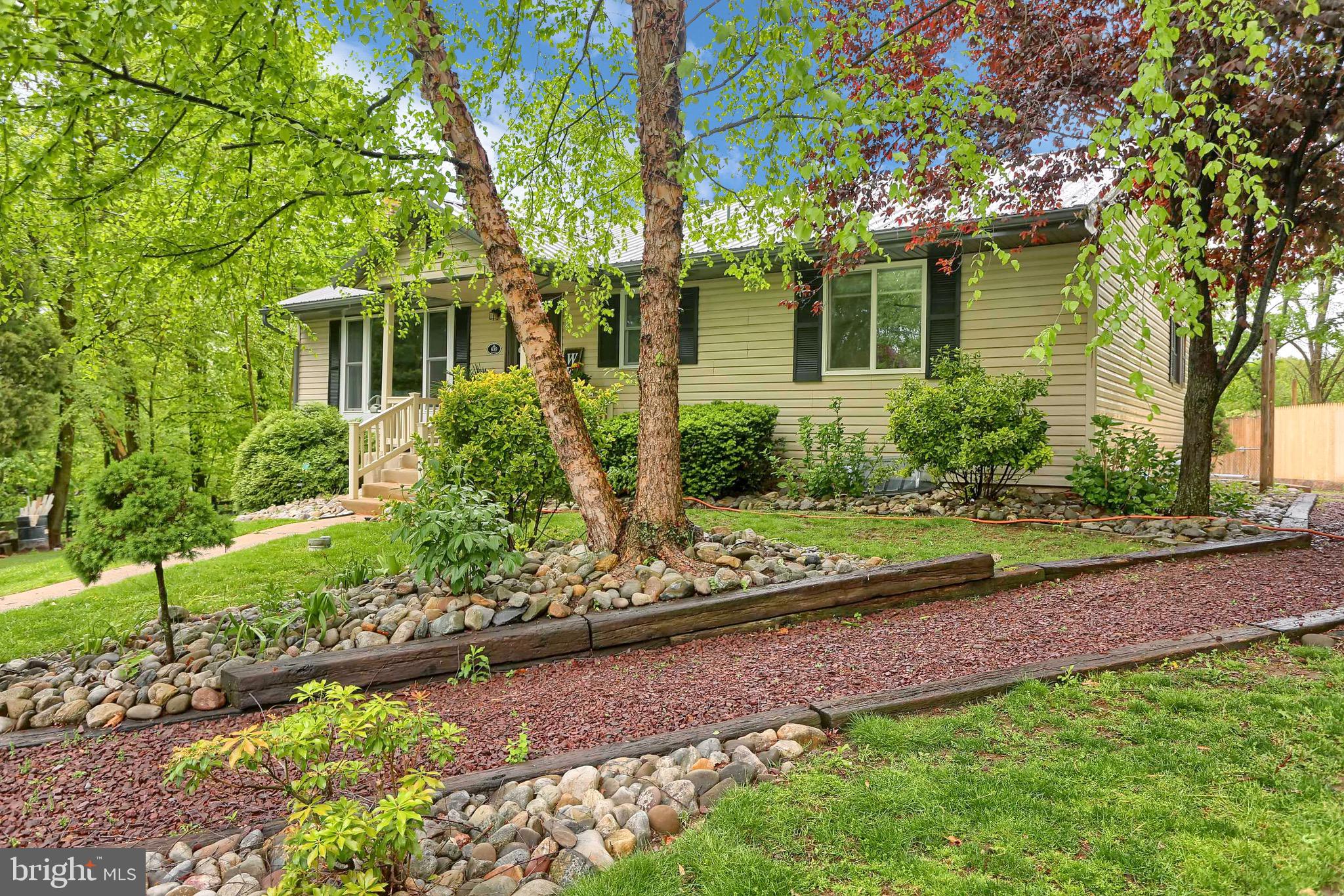 EAST PENNSBORO - Residential