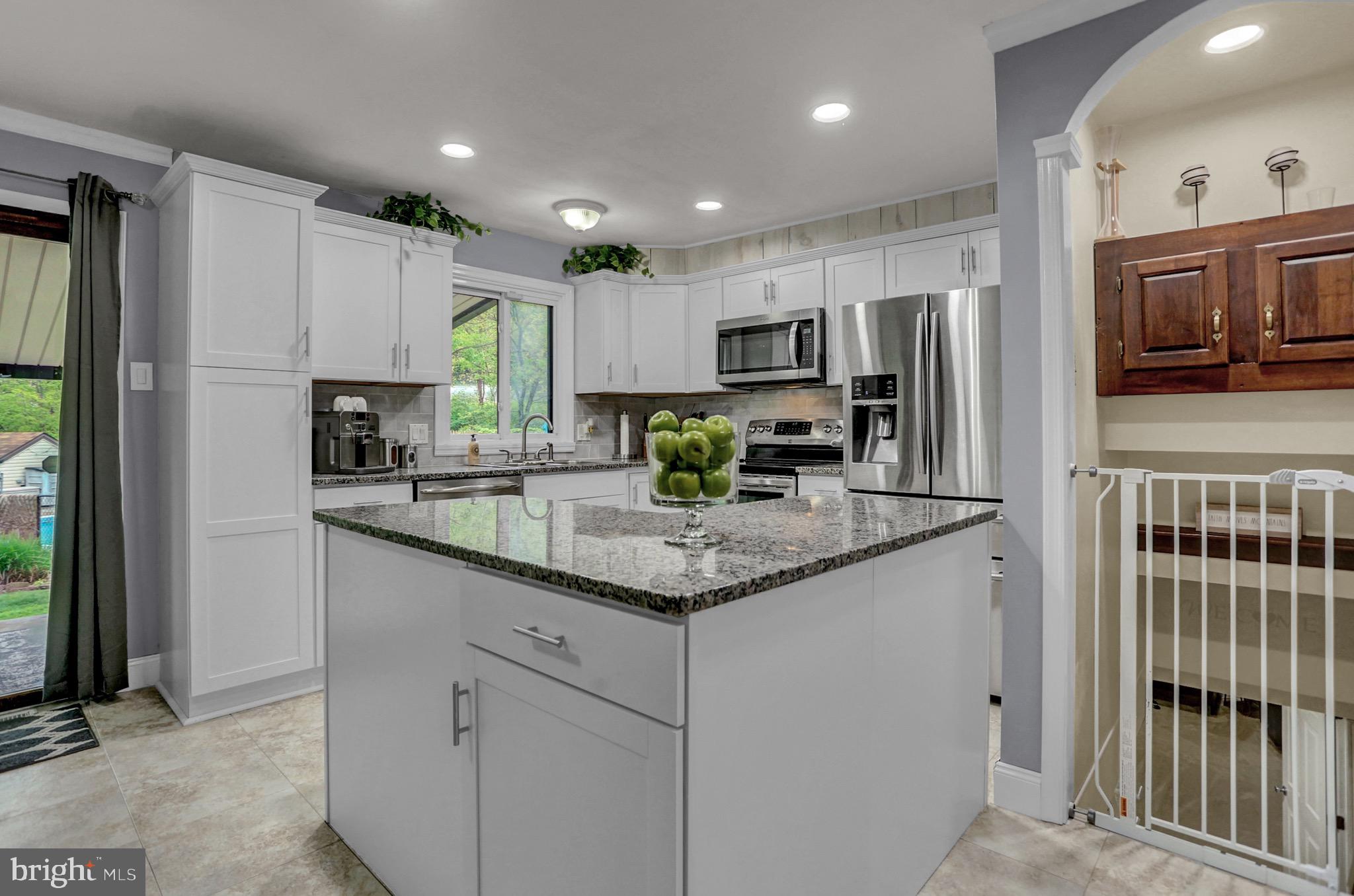 EAST PENNSBORO - Residential