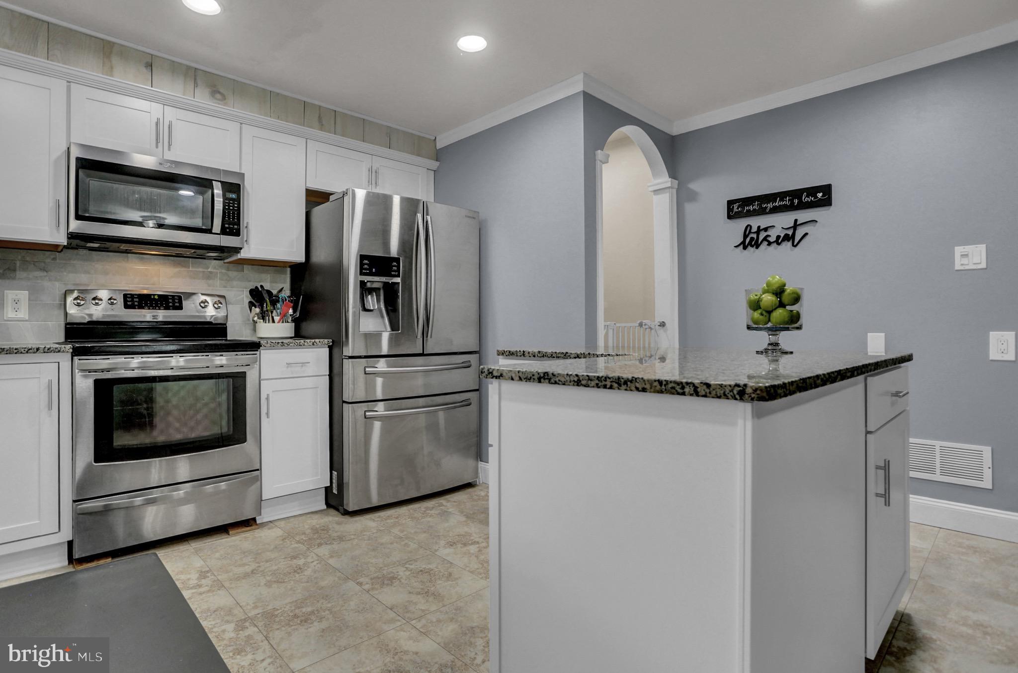 EAST PENNSBORO - Residential