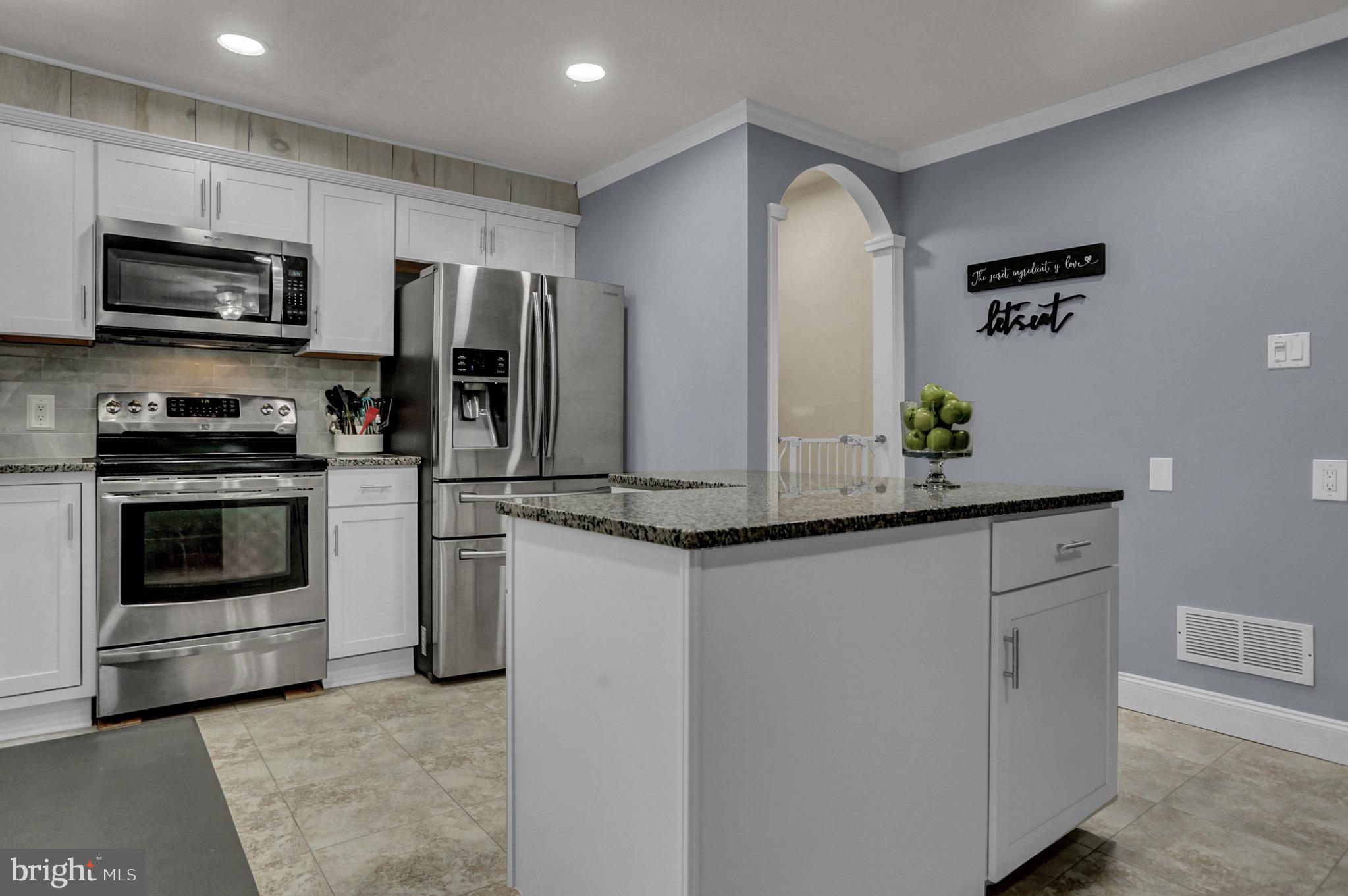 EAST PENNSBORO - Residential