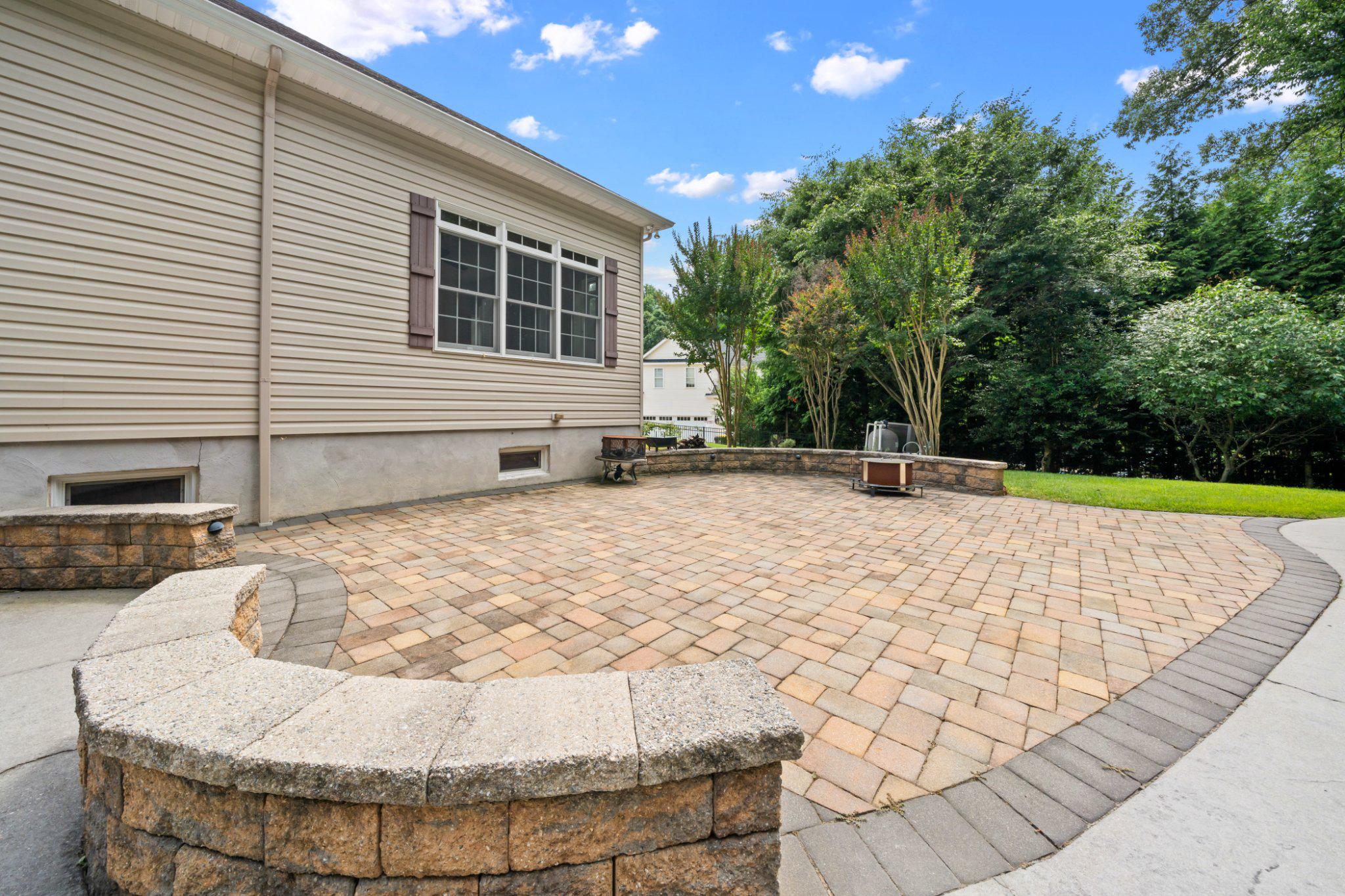 FAIRFIELD FARMS - Residential