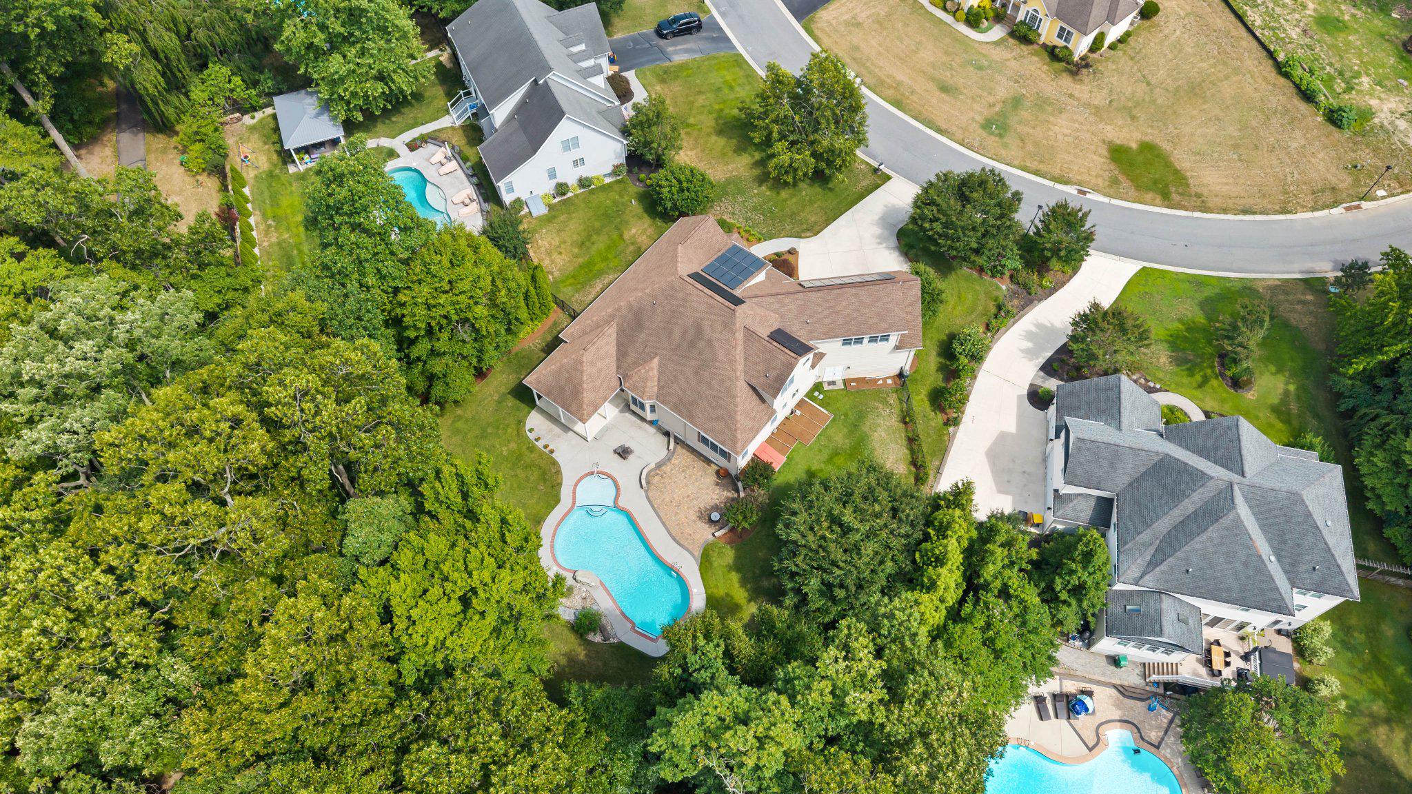 FAIRFIELD FARMS - Residential
