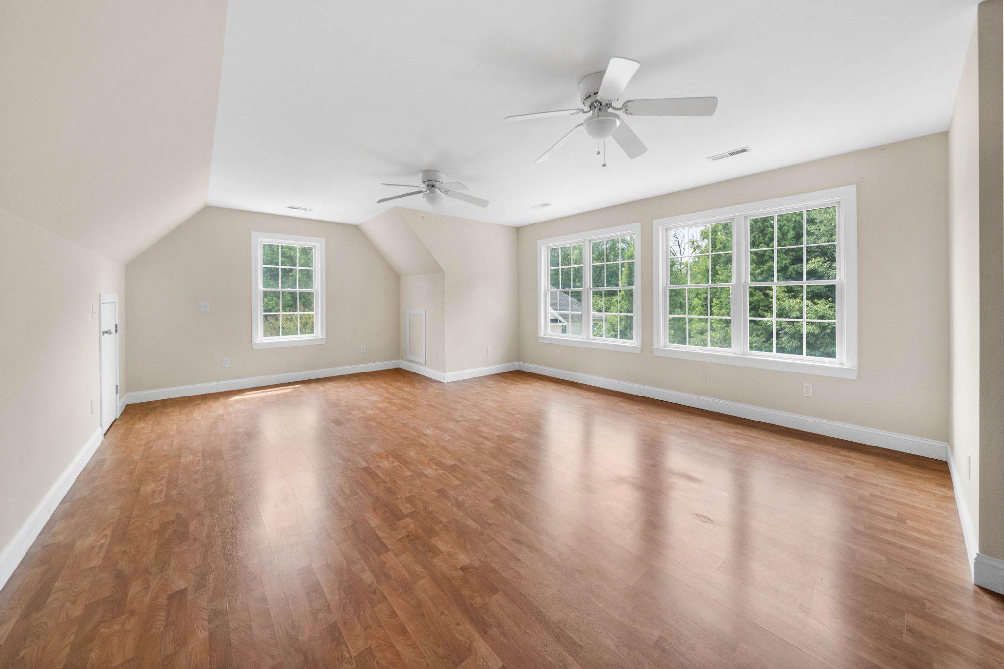 FAIRFIELD FARMS - Residential