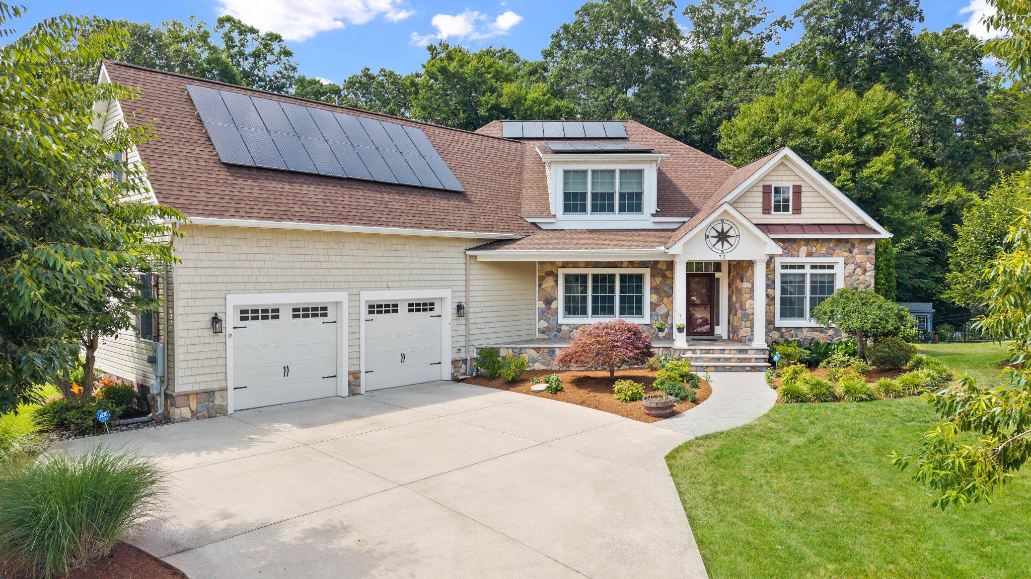 FAIRFIELD FARMS - Residential