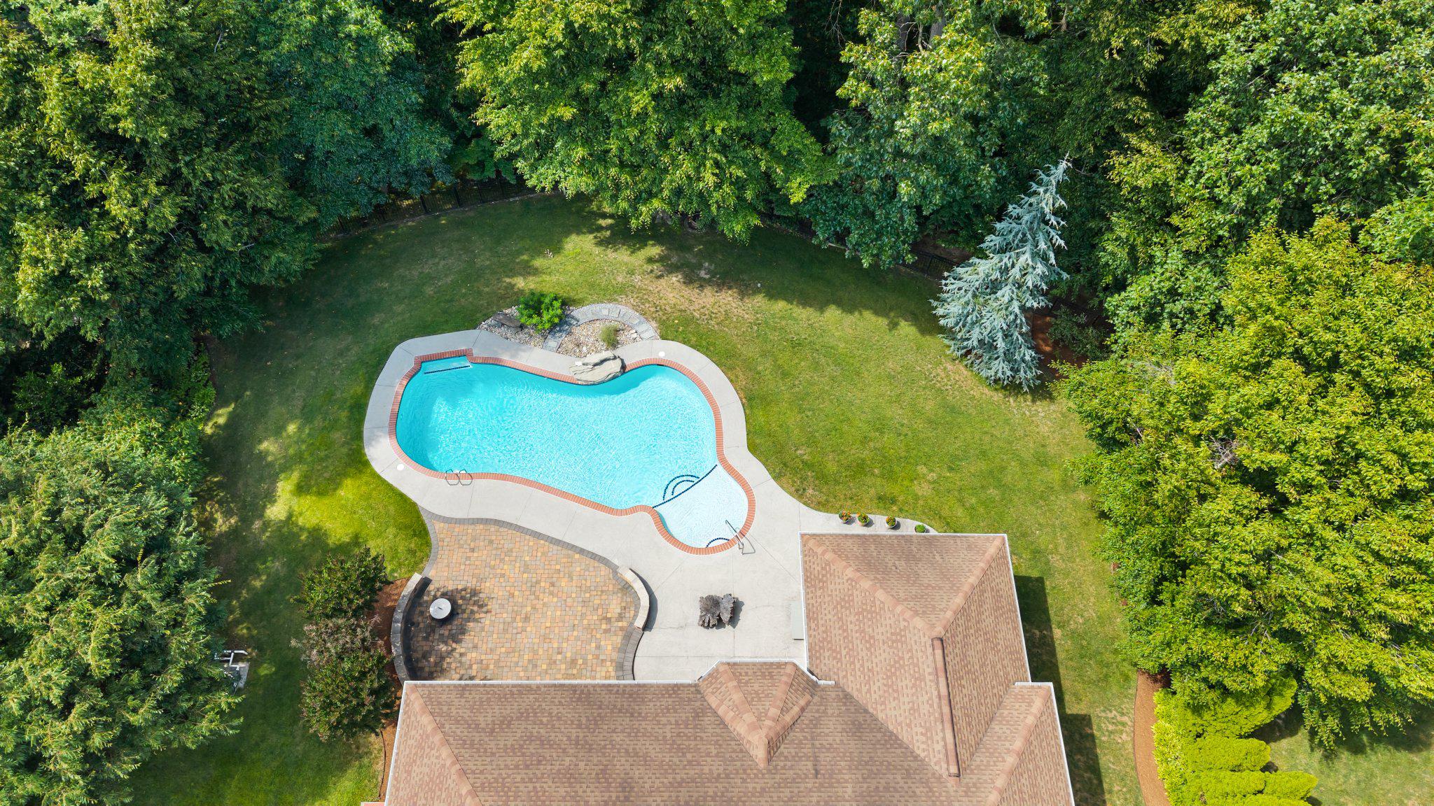 FAIRFIELD FARMS - Residential
