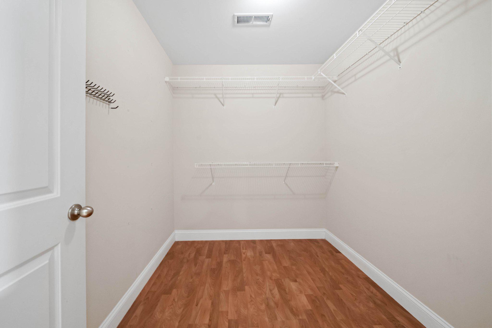 FAIRFIELD FARMS - Residential