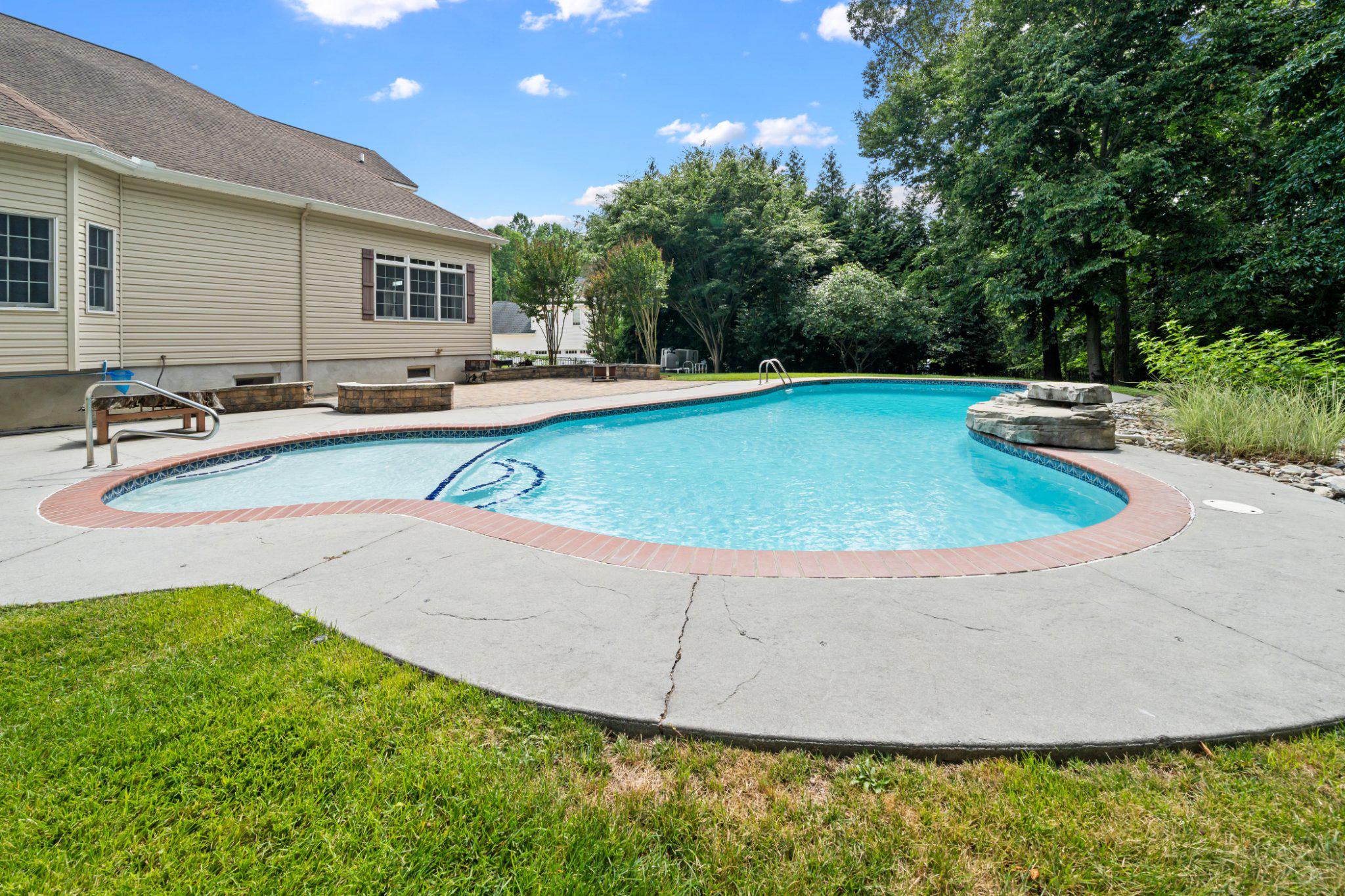 FAIRFIELD FARMS - Residential