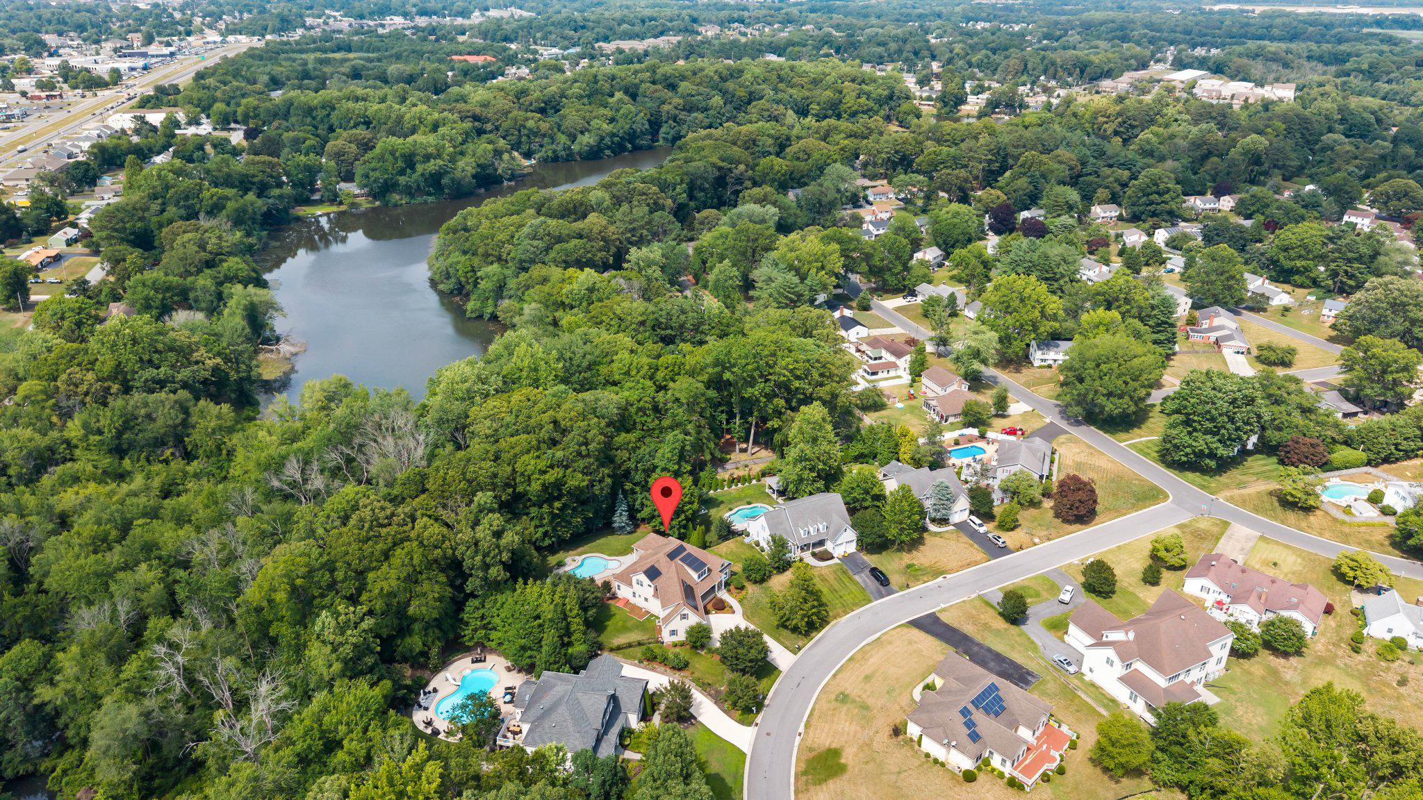 FAIRFIELD FARMS - Residential