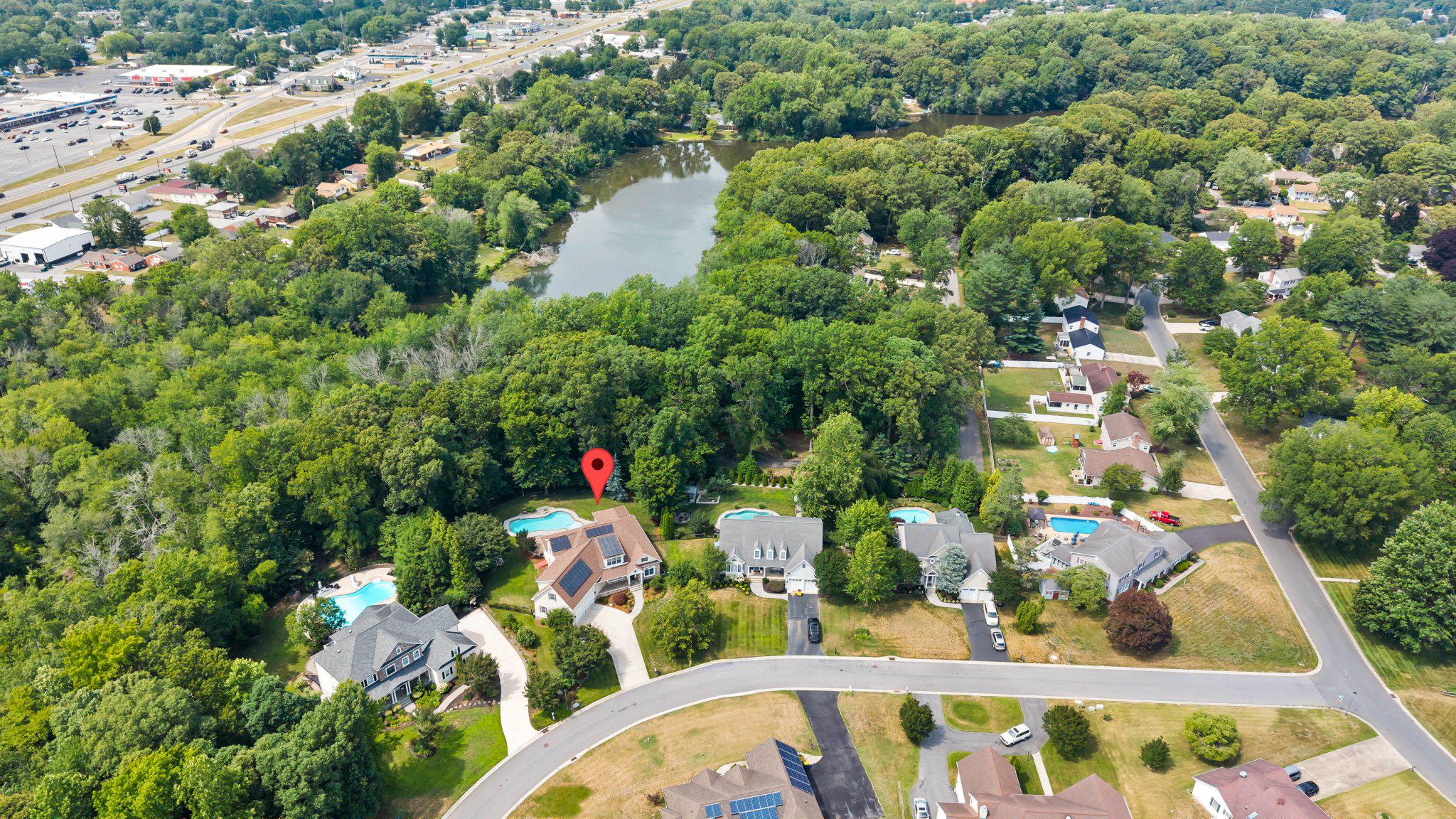 FAIRFIELD FARMS - Residential