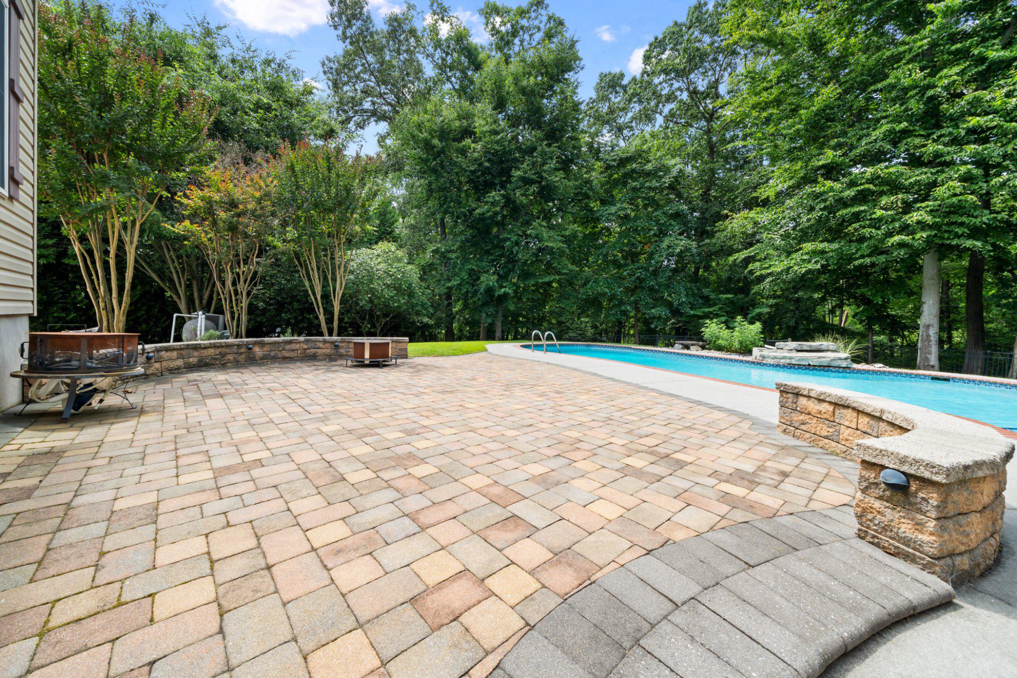 FAIRFIELD FARMS - Residential