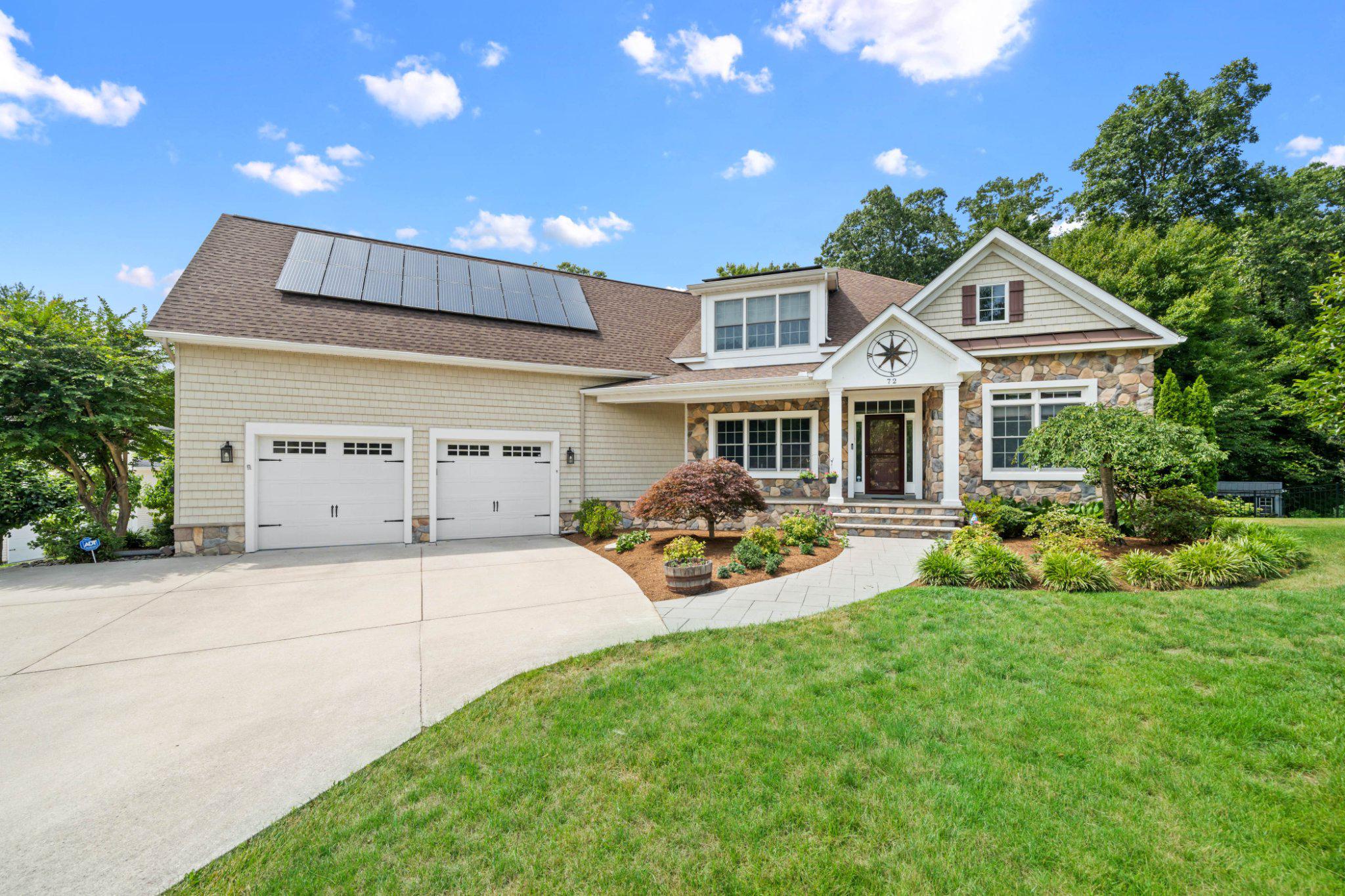 FAIRFIELD FARMS - Residential