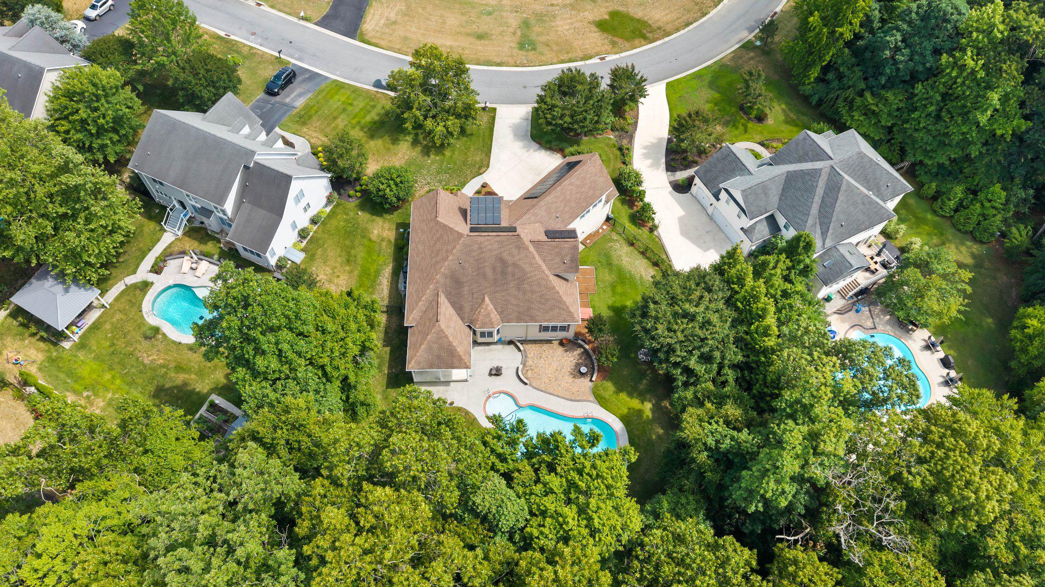 FAIRFIELD FARMS - Residential