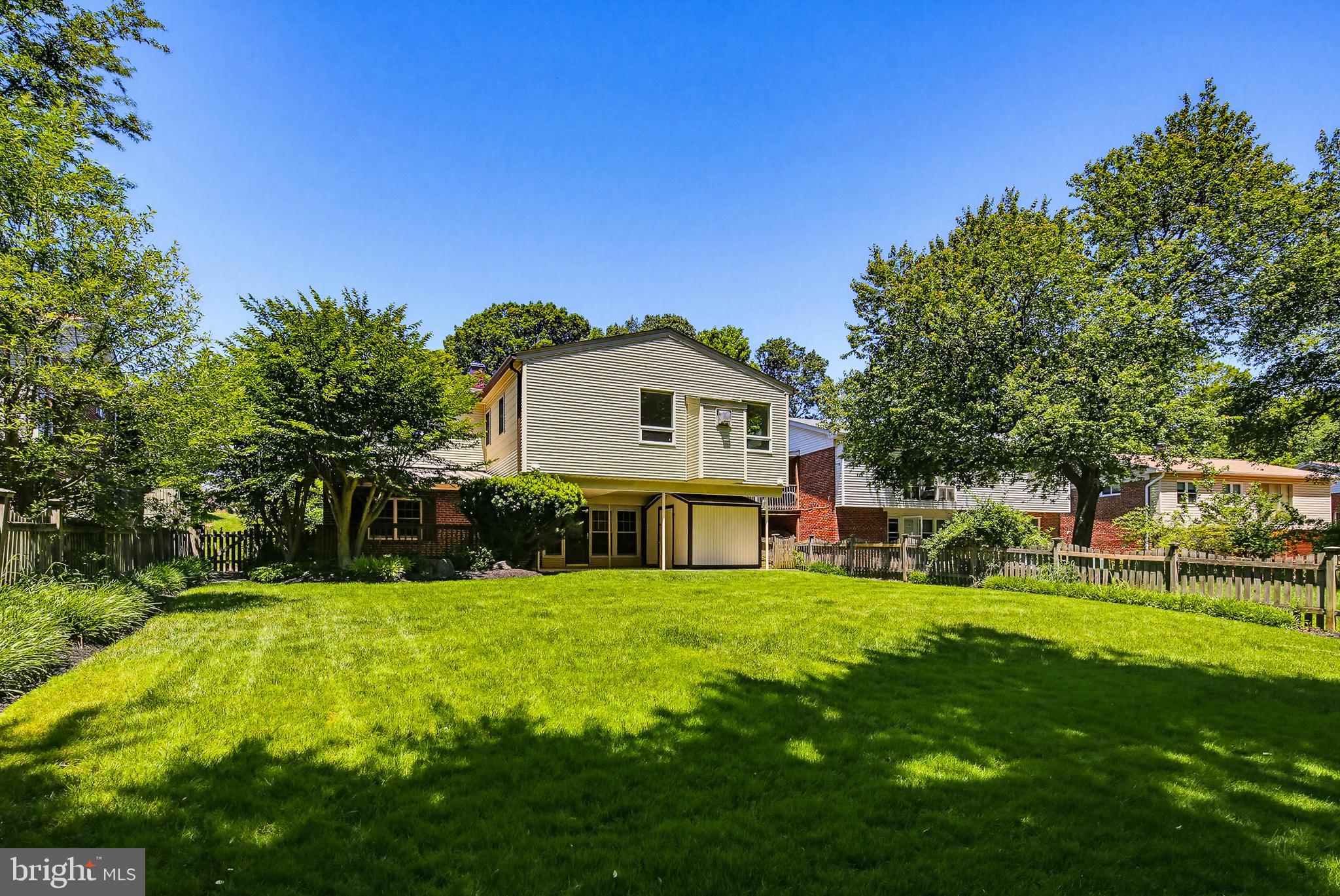 WOODMOOR - Residential