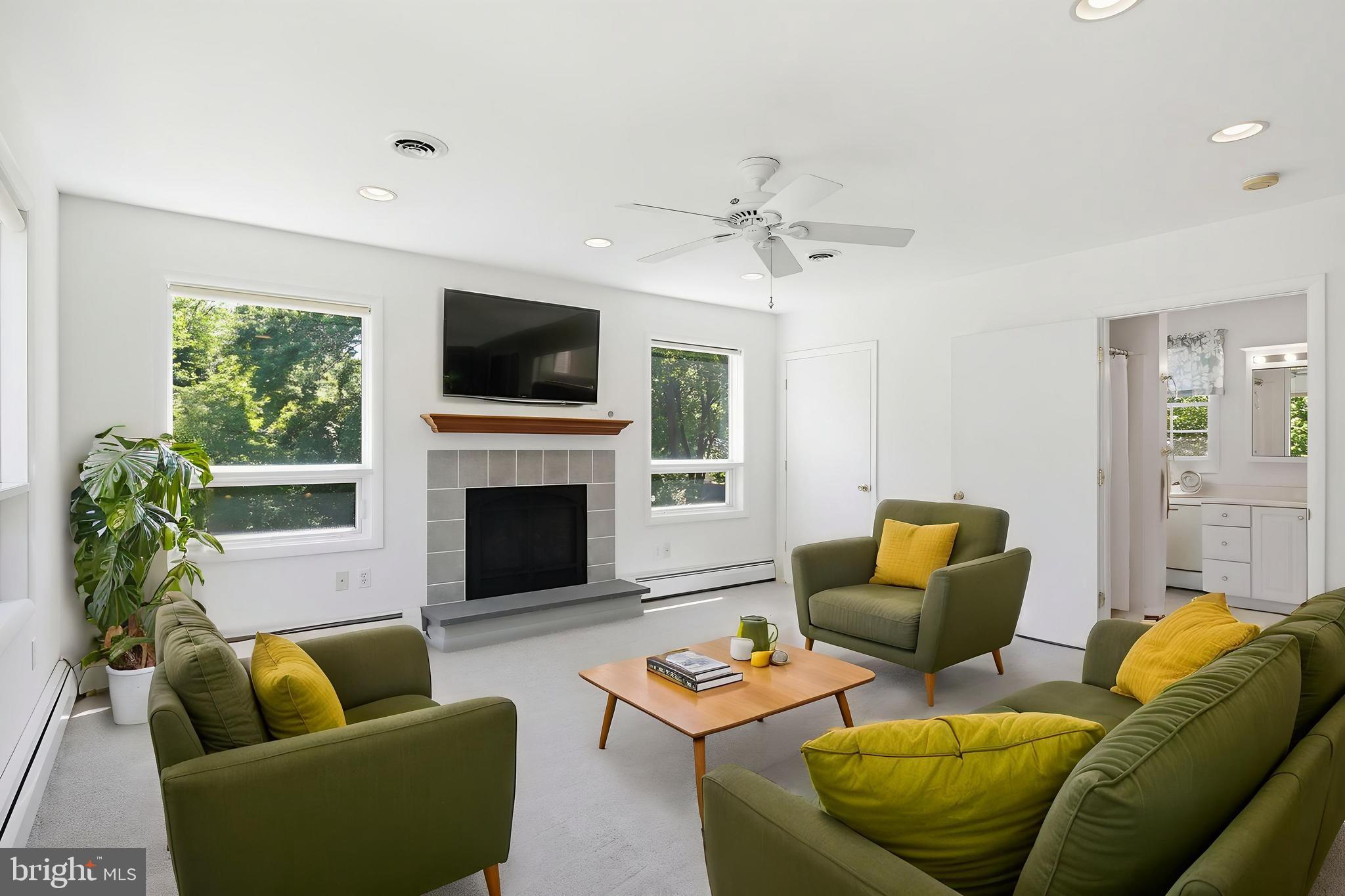 WOODMOOR - Residential