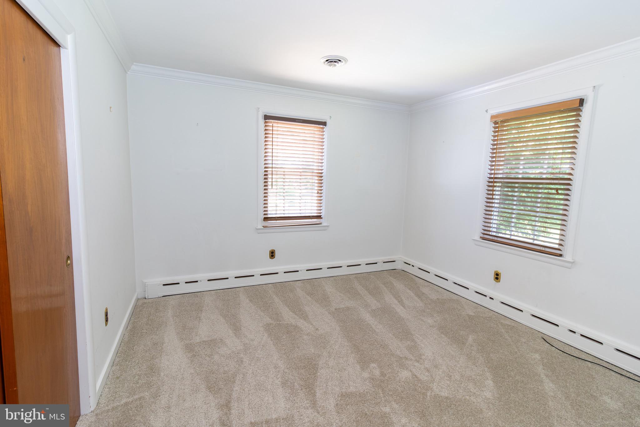 EAST FALLOWFIELD - Residential