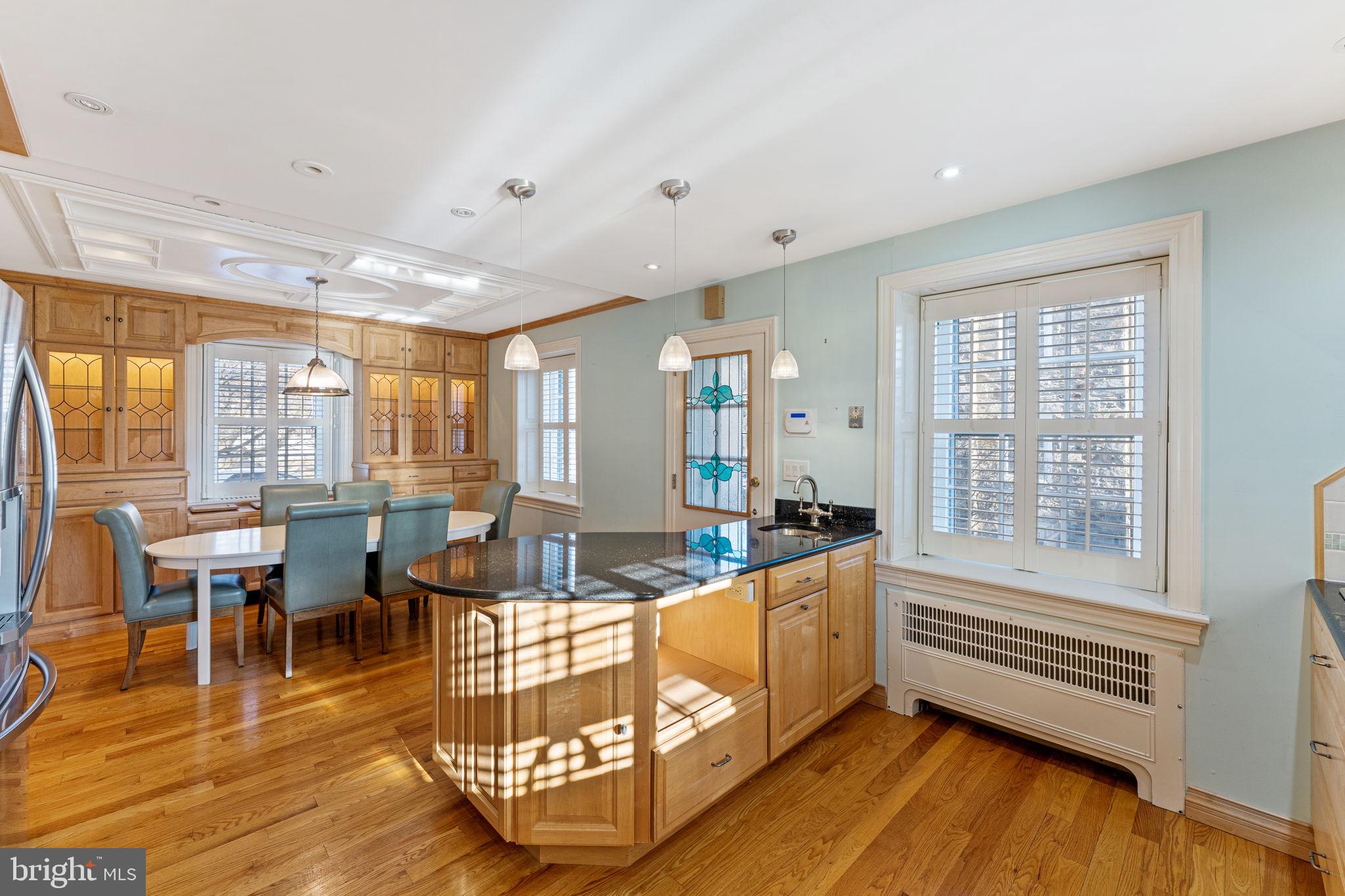 MERION STATION - Residential
