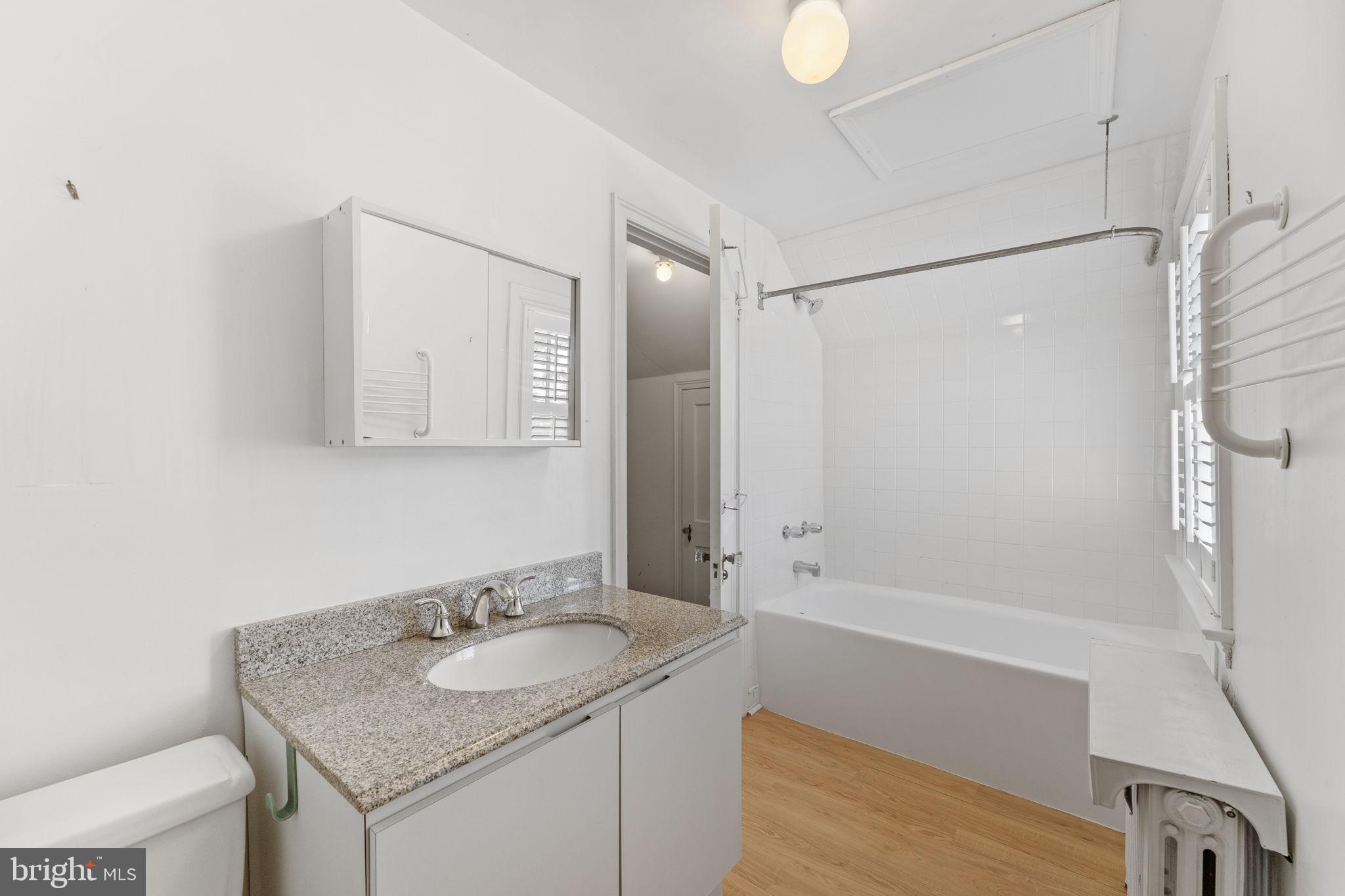 MERION STATION - Residential