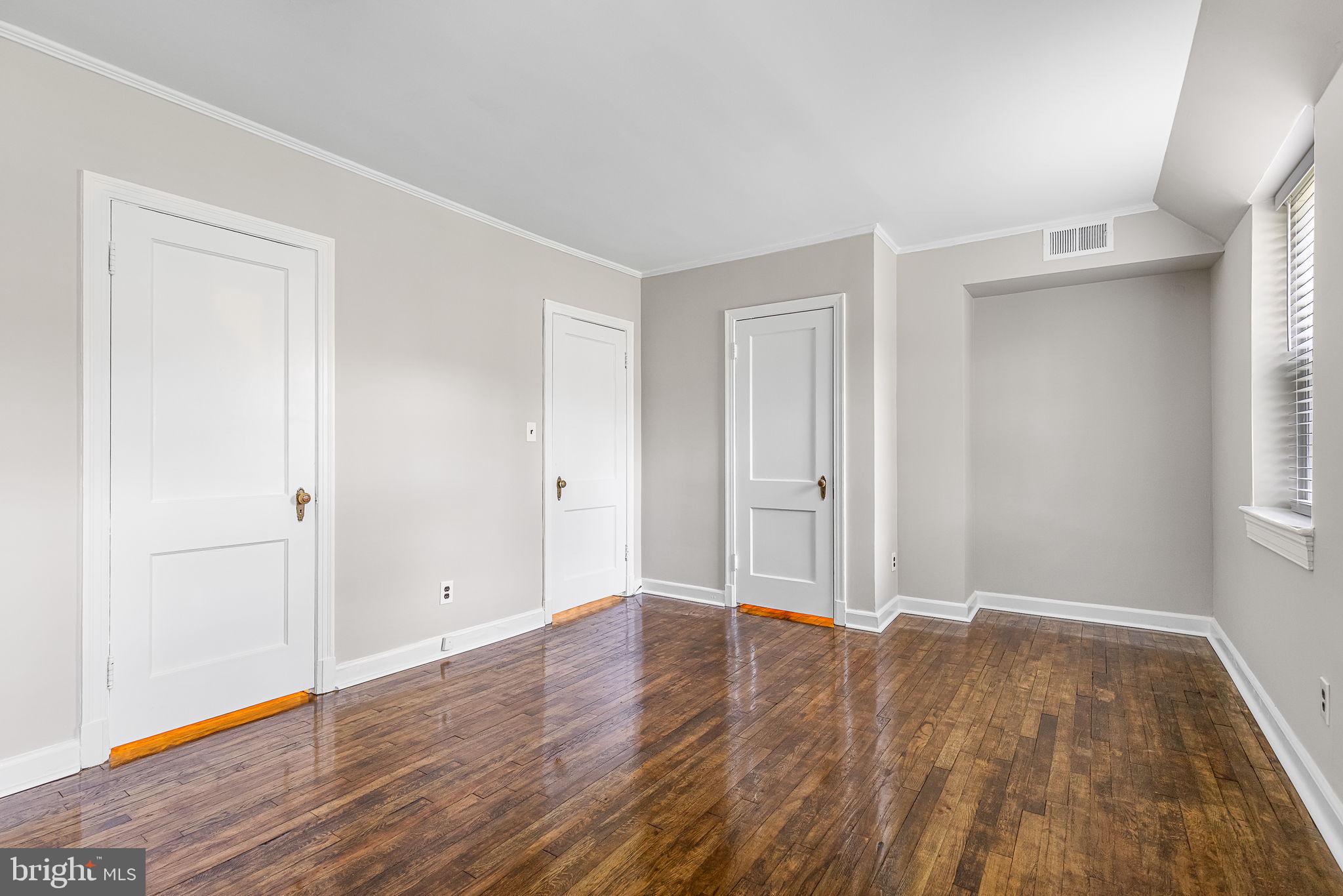 ARLINGTON VILLAGE - Residential