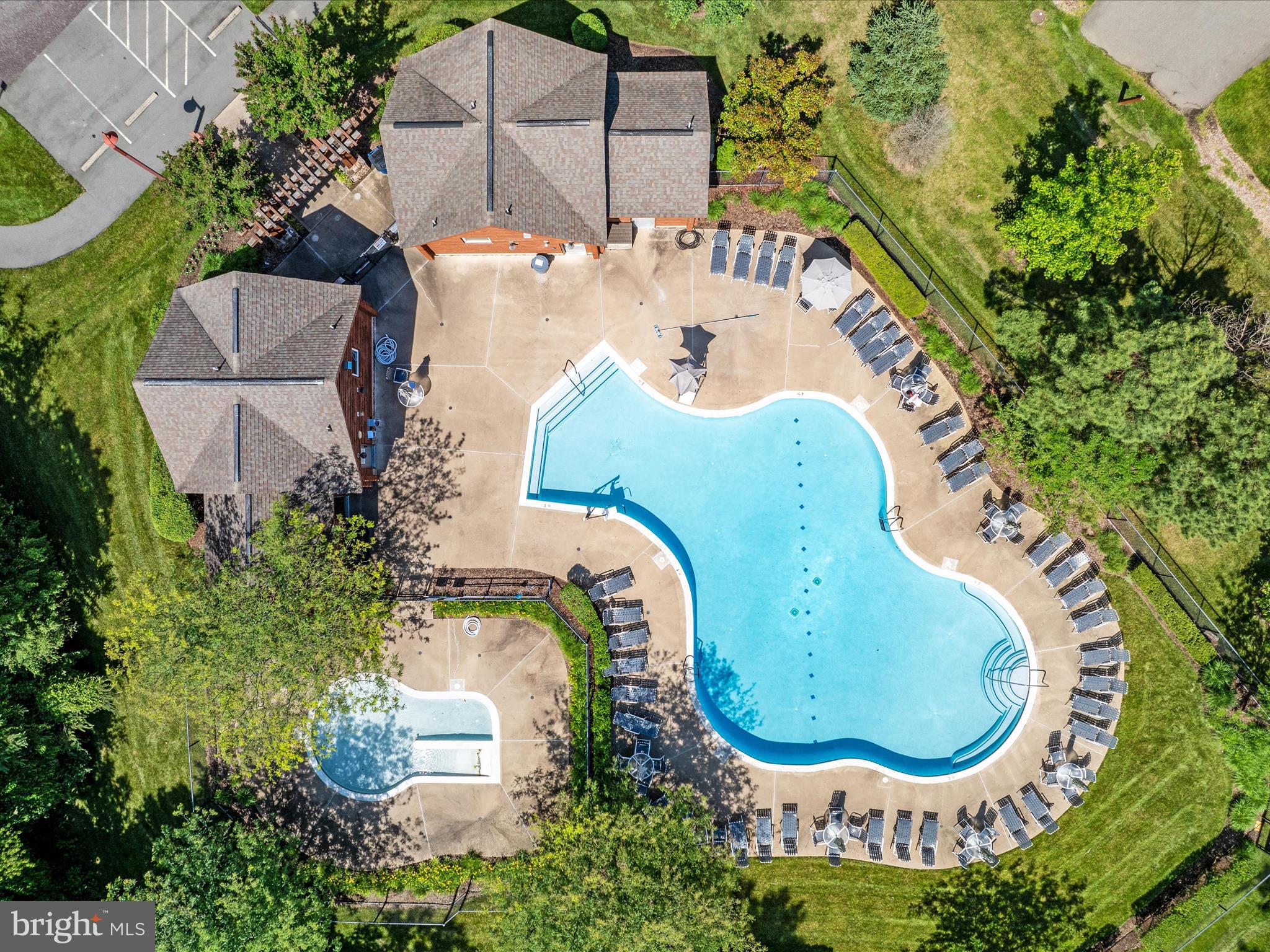 SARANAC - Residential