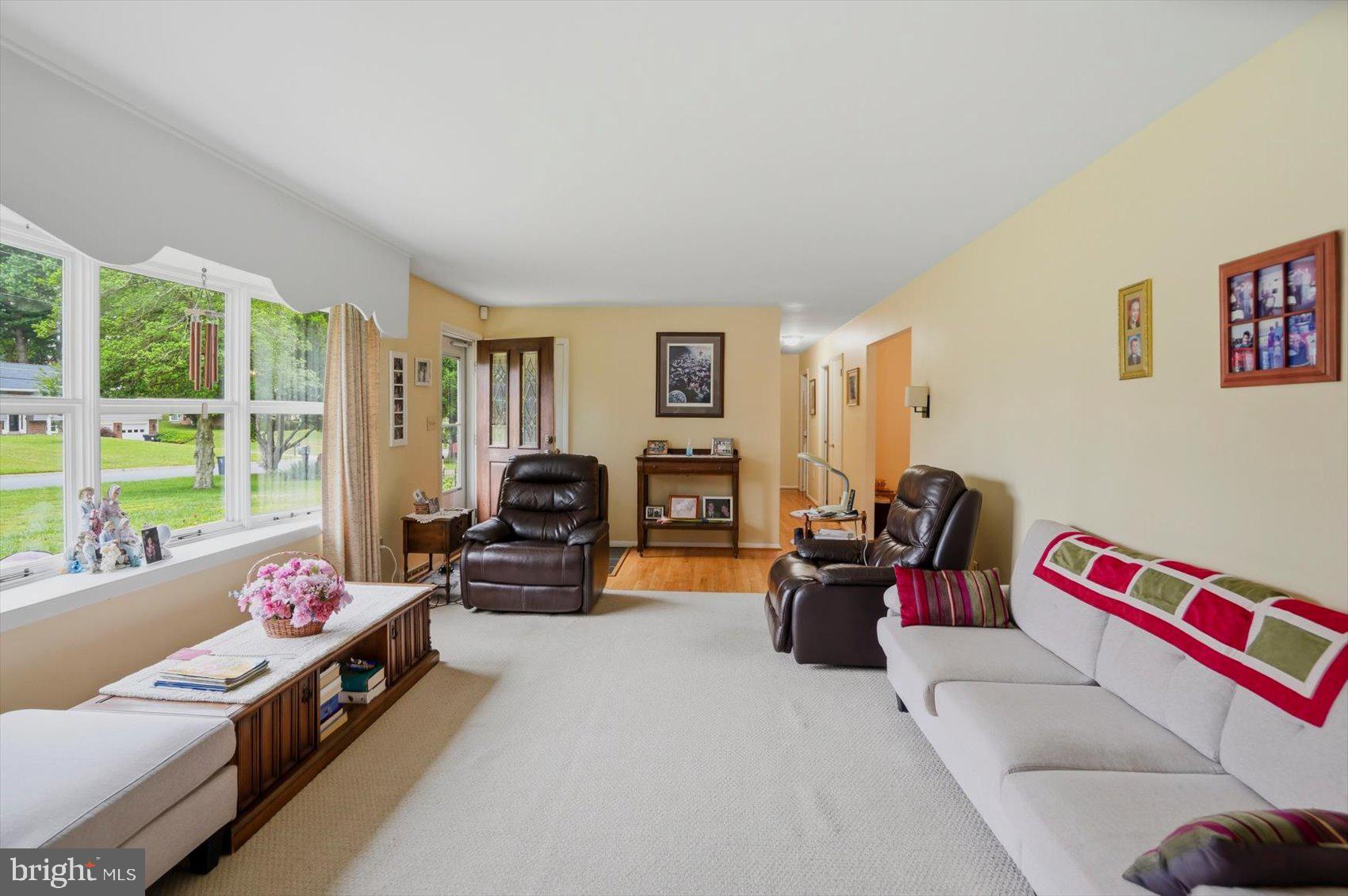 FOREST LAKES - Residential