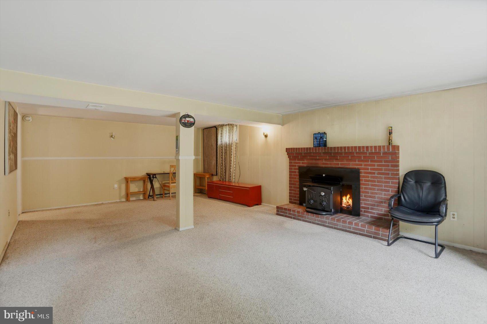 FOREST LAKES - Residential