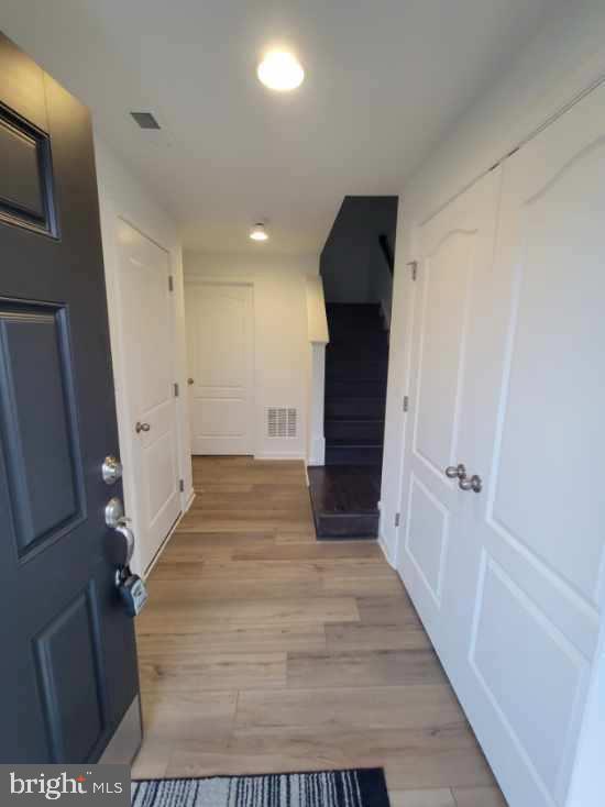 MCCAULEY CROSSING - Residential Lease