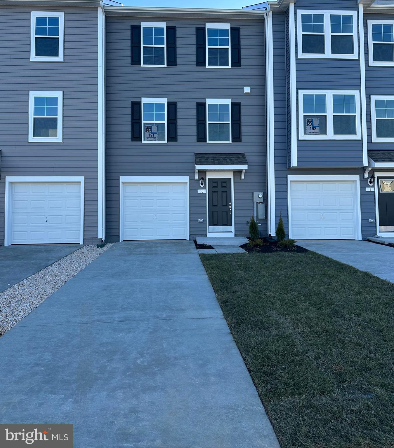 Welcome home to a brand new spacious and inviting townhome that boasts three bedrooms and two-and-a-half baths. Nestled in a prime location, McCauley Crossing is located just minutes from I-81, midway between Winchester, VA, and Martinsburg, WV. McCauley Crossing offers the best of both worlds with easy access to commuter routes to Maryland, Virginia, or Washington DC.This residence offers the perfect blend of comfort and convenience.

✨ Spacious Living: Enjoy generous living spaces perfect for relaxation and entertaining.
🍽️ Modern Kitchen: Well-equipped kitchen with contemporary appliances for 
🛏️ Comfortable Bedrooms: Three cozy bedrooms providing a retreat for everyone in the household.
🚿 Private Baths: Two full bathrooms and a convenient half-bath for added convenience.

📅  Available for 1 year lease 
💰$ 2000 per month.

Don't miss the chance to make this townhome your new home! Your comfort begins here.