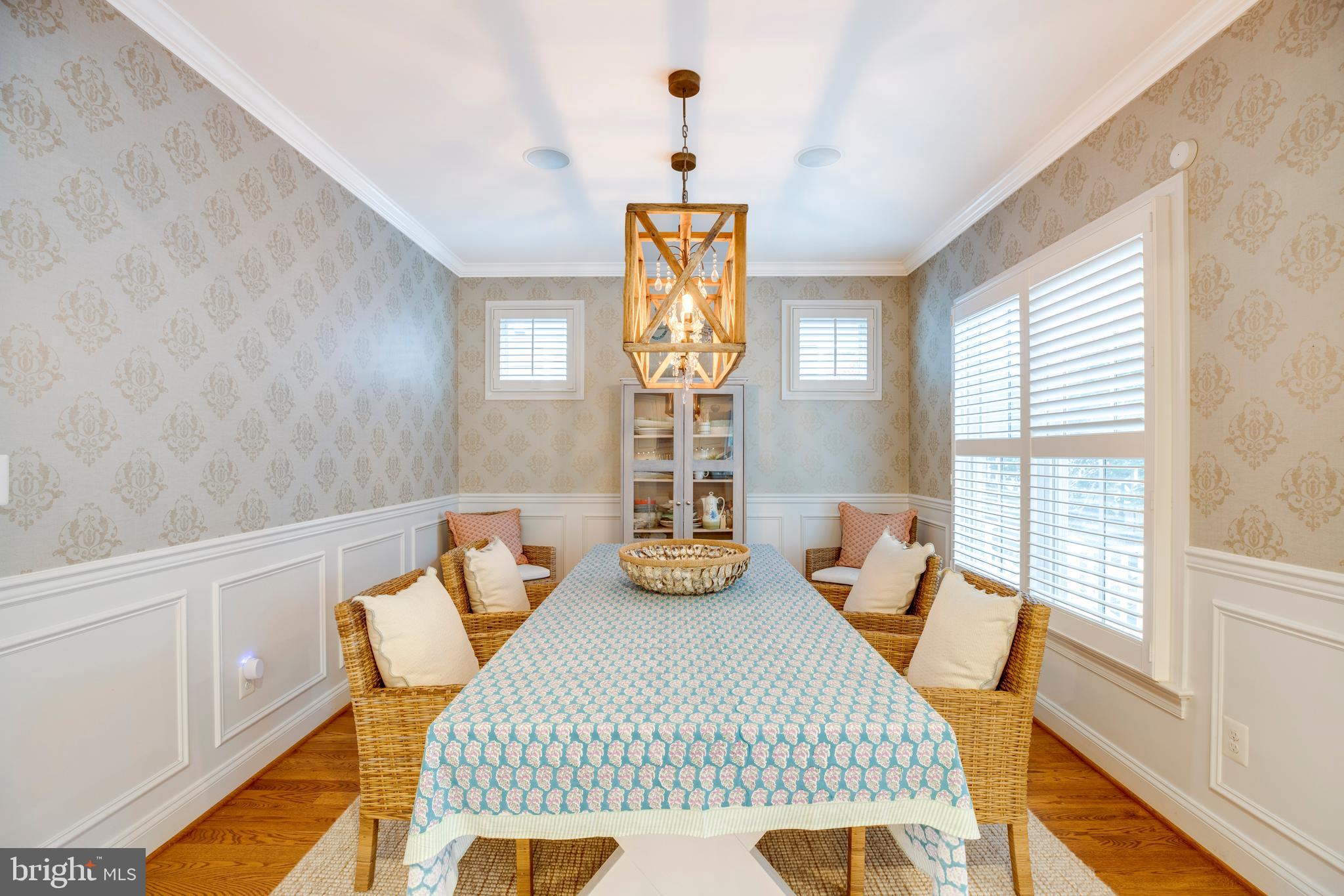 DOWNTOWN LEESBURG - Residential