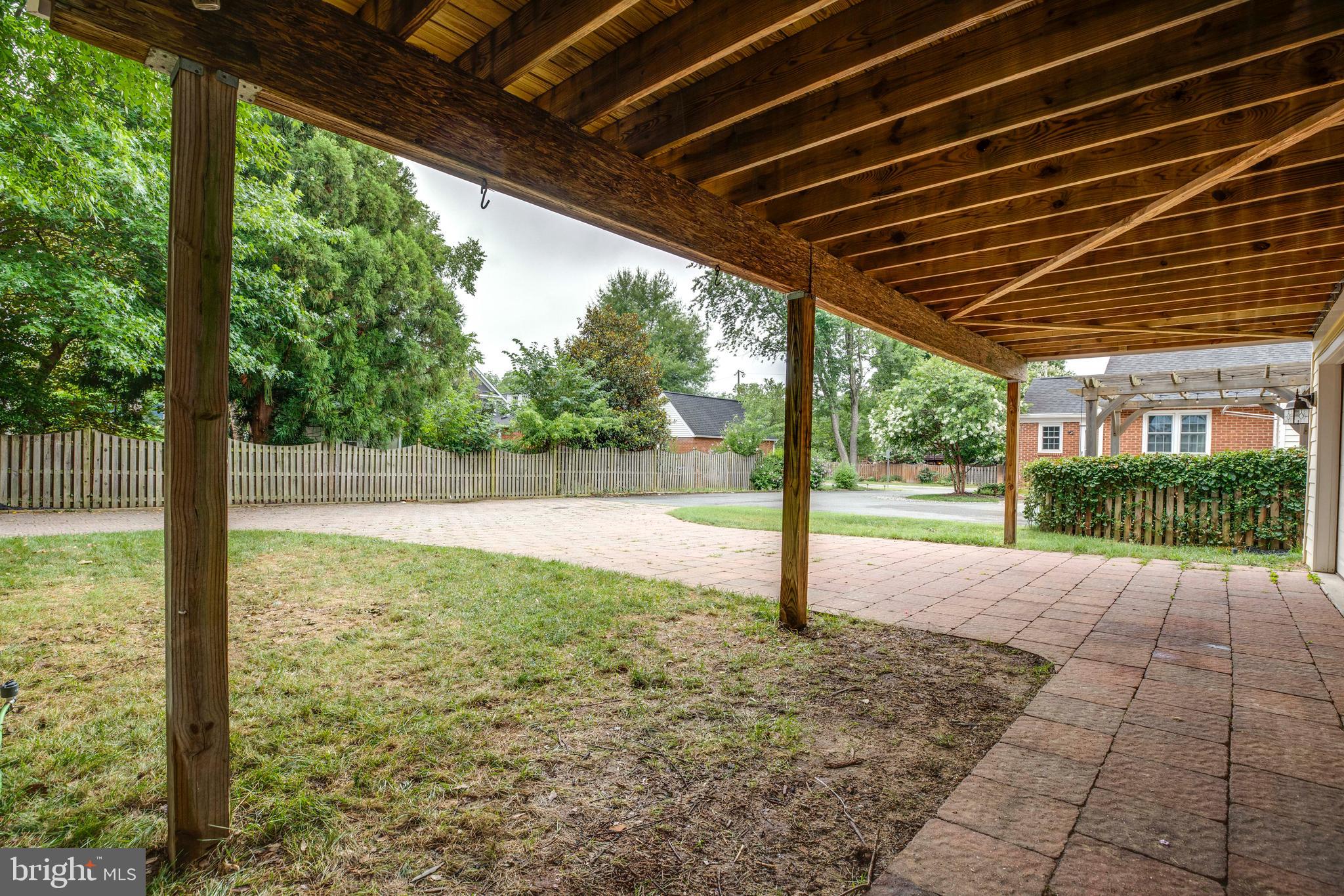 DOWNTOWN LEESBURG - Residential