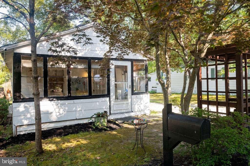 RIVERDALE PARK - Residential