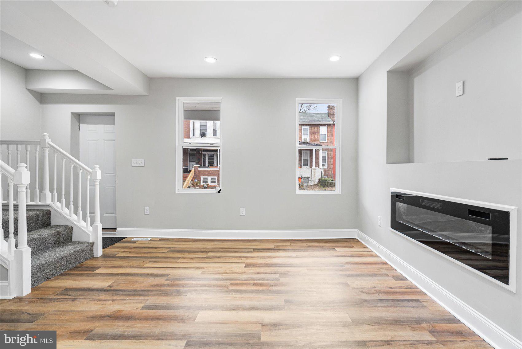 WINCHESTER - Residential