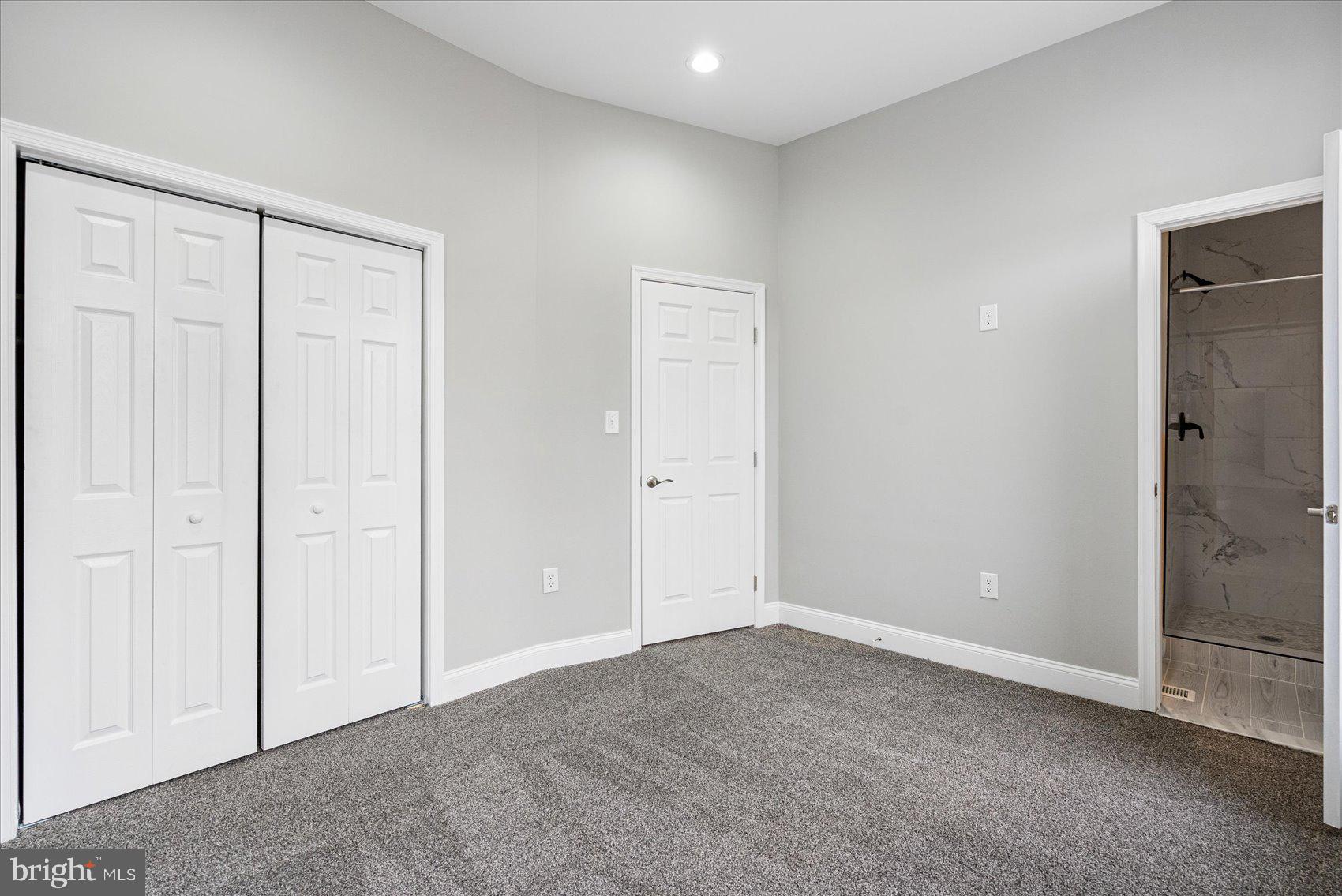 WINCHESTER - Residential