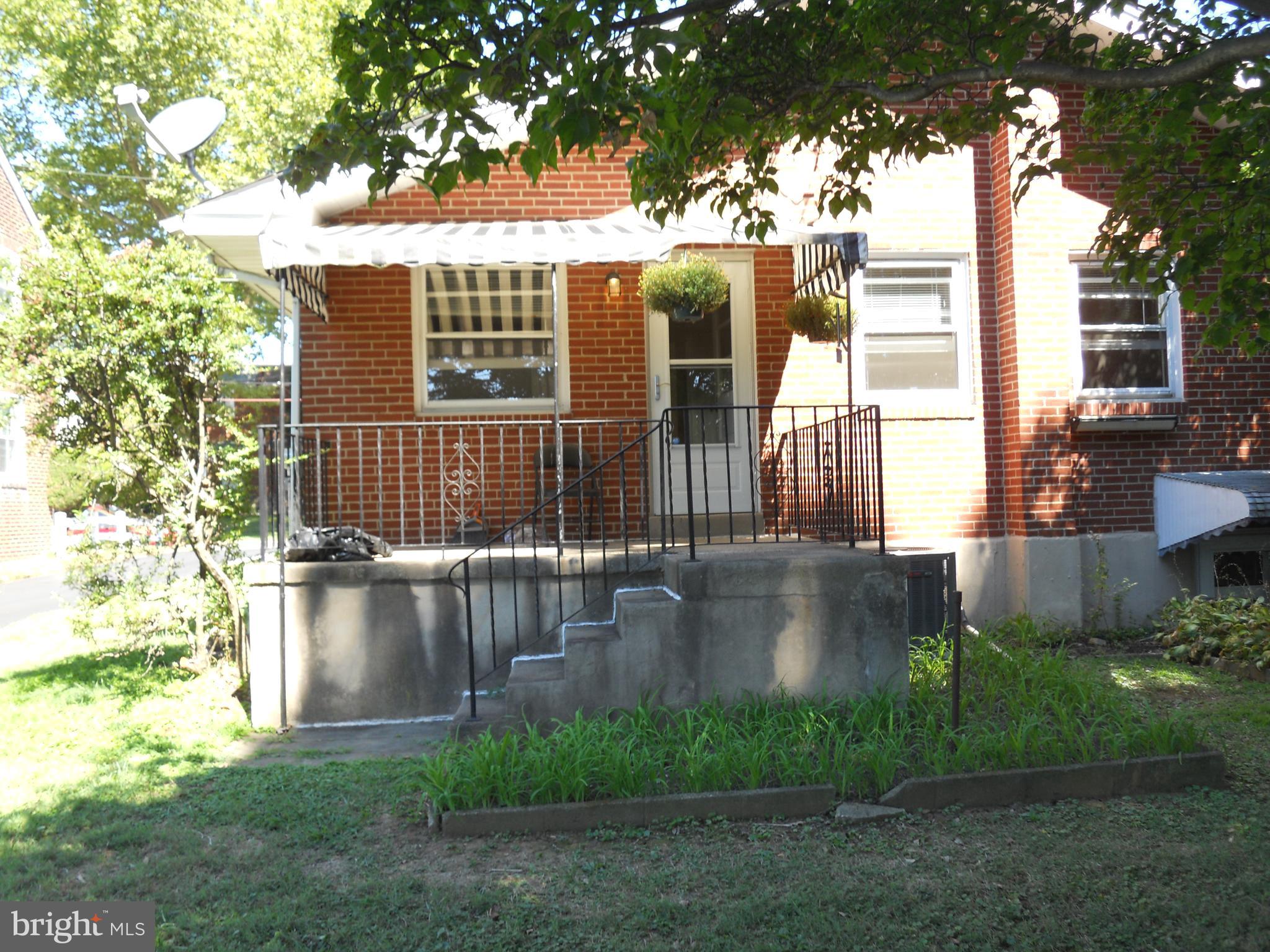 WOODMERE - Residential Lease