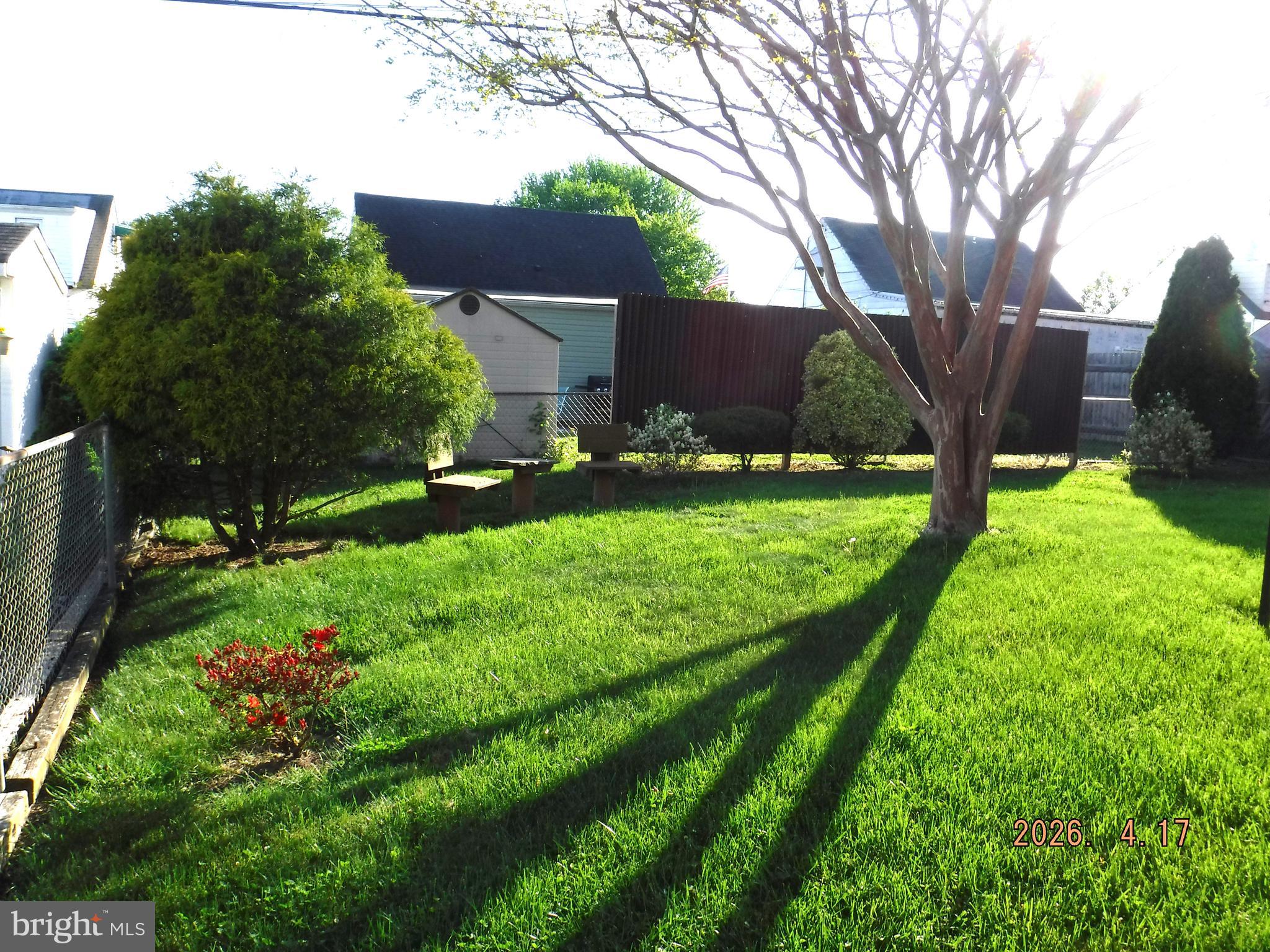 EASTERN TERRACE - Residential