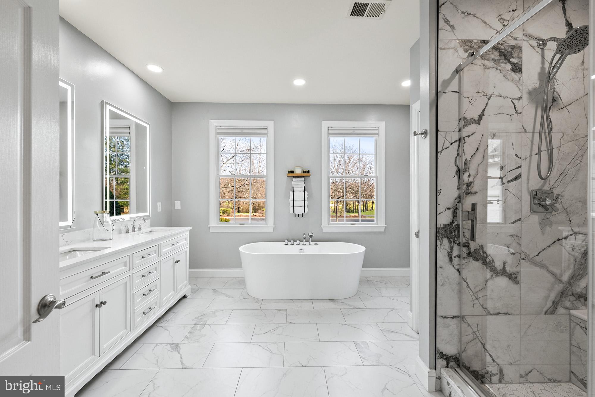 BELMONT COUNTRY CLUB - Residential