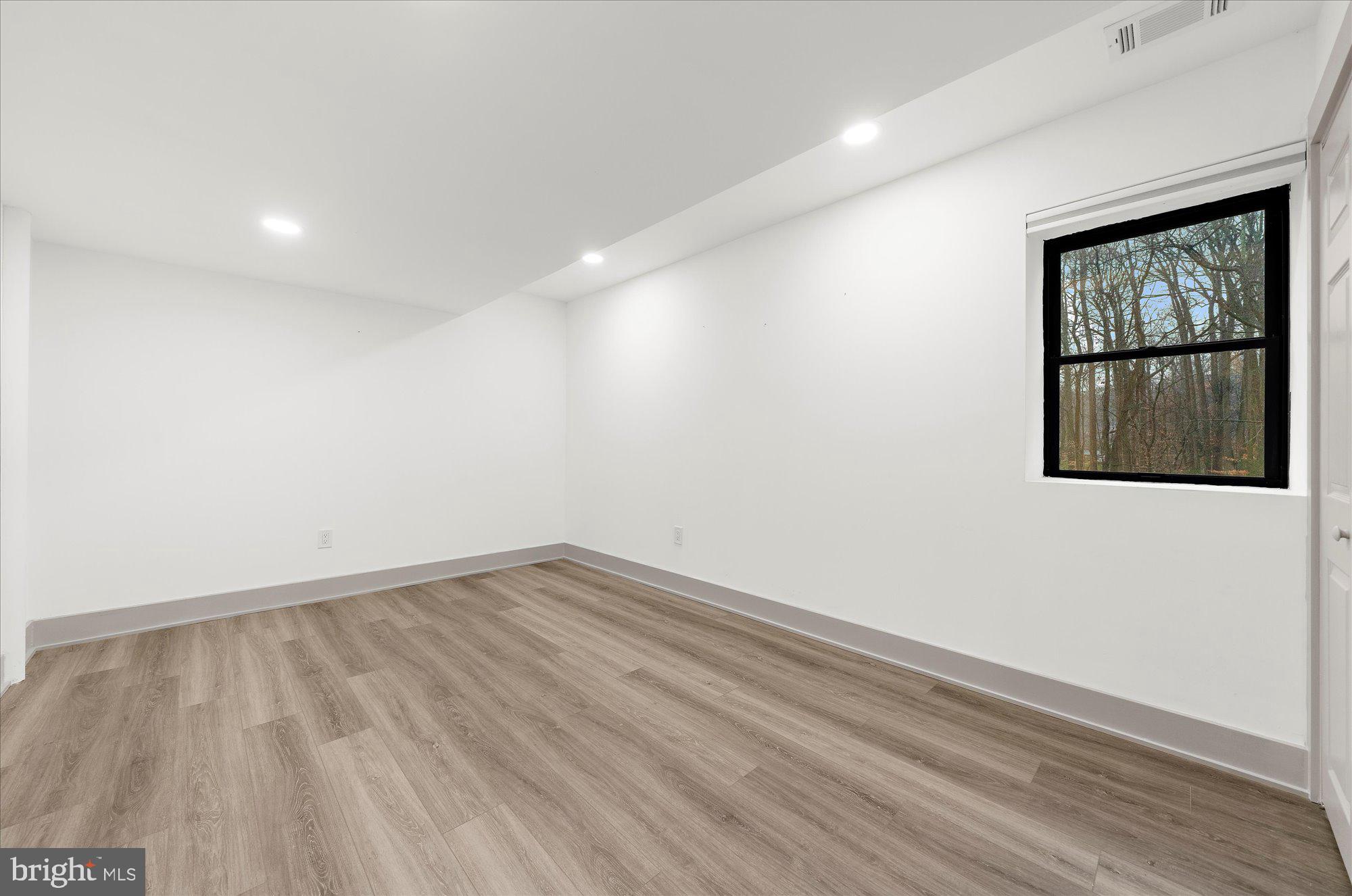 MEDIA - Residential