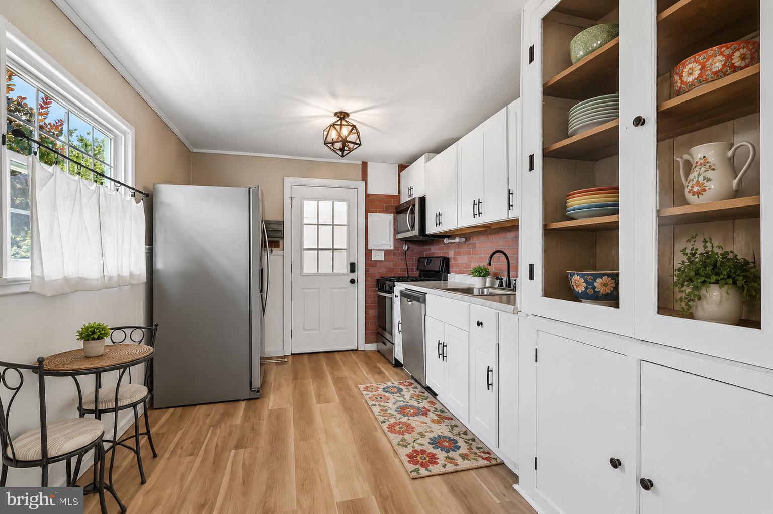 GRANDVIEW ESTS - Residential