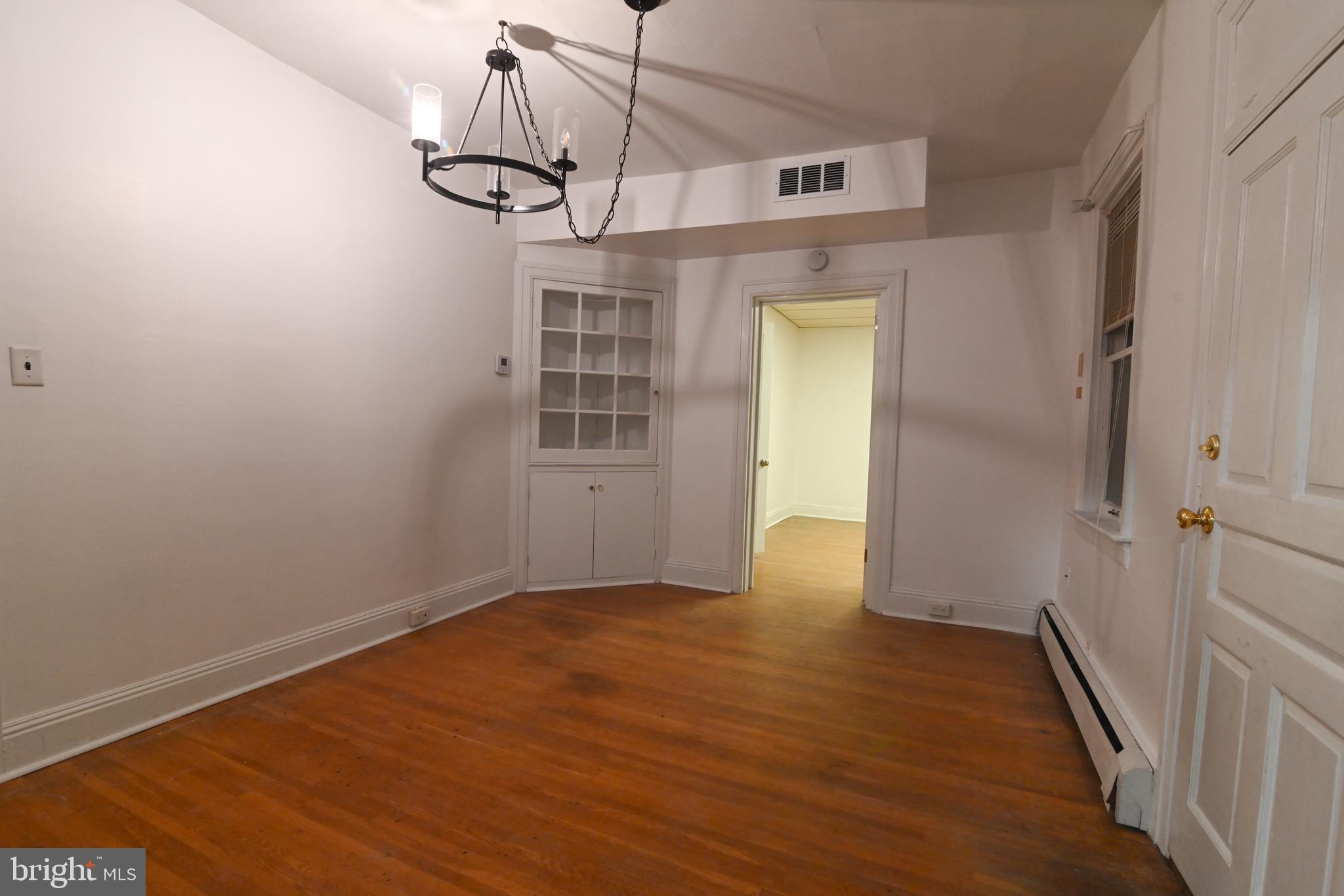 ELMWOOD - Residential Income
